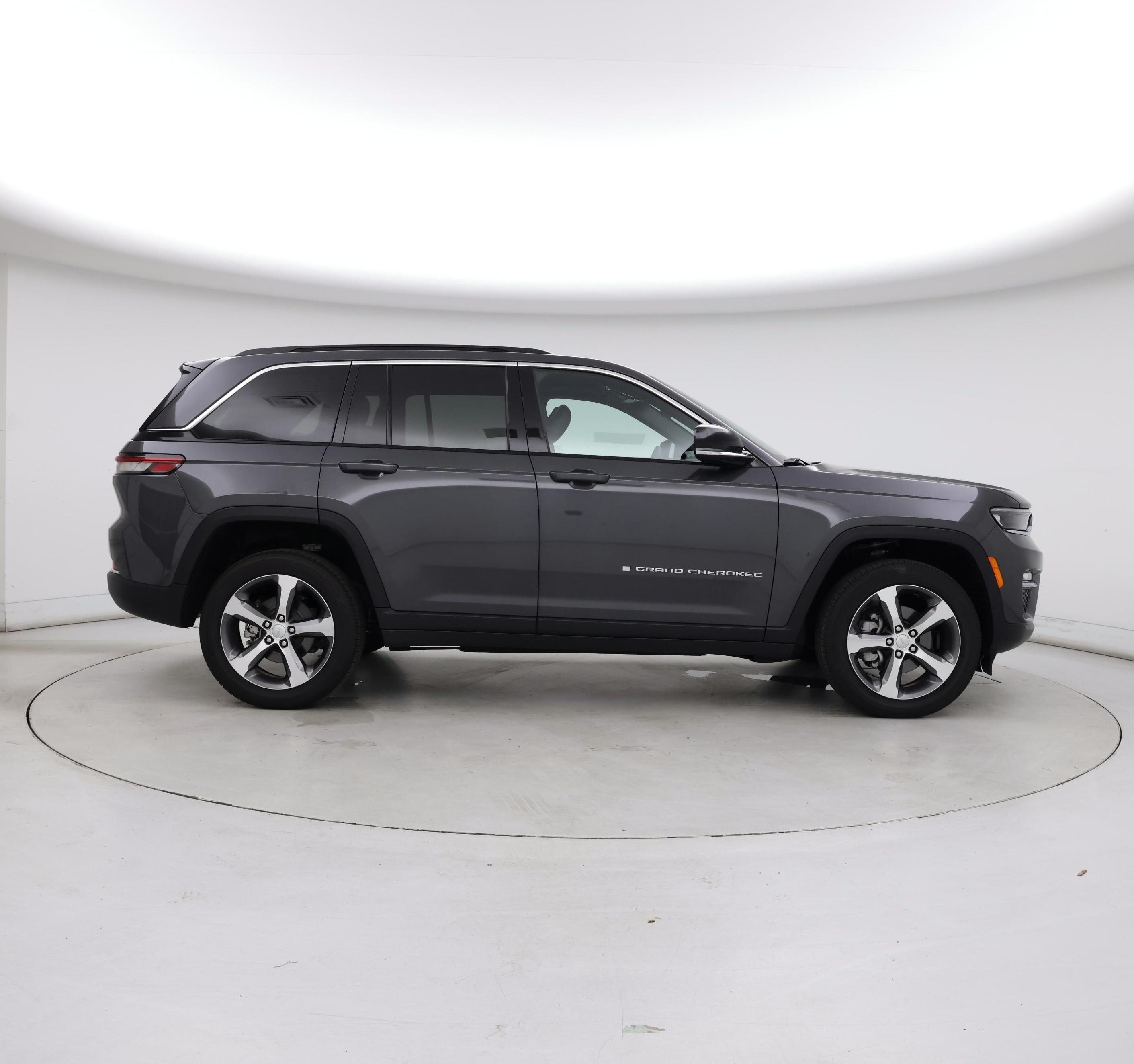 Thumbnail: 2025 Jeep Grand Cherokee - 7