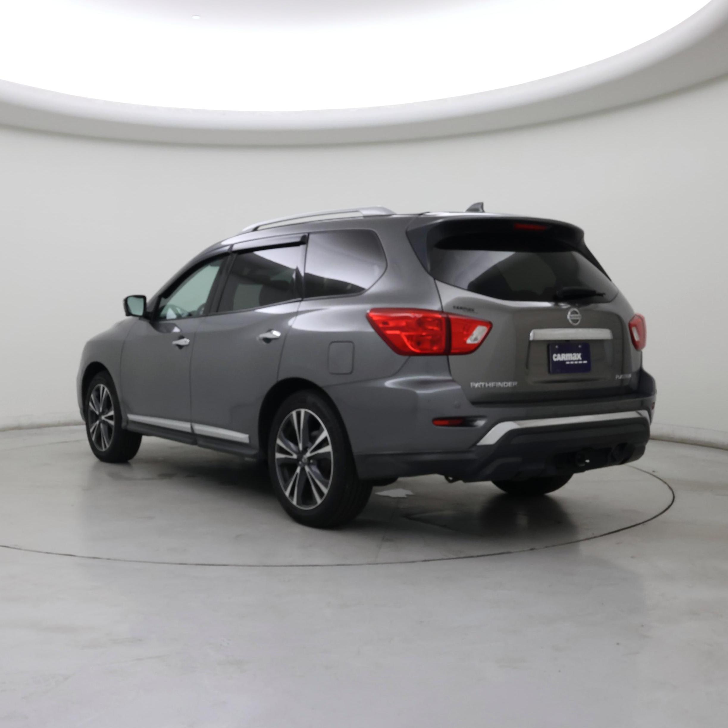 Thumbnail: 2020 Nissan Pathfinder - 2