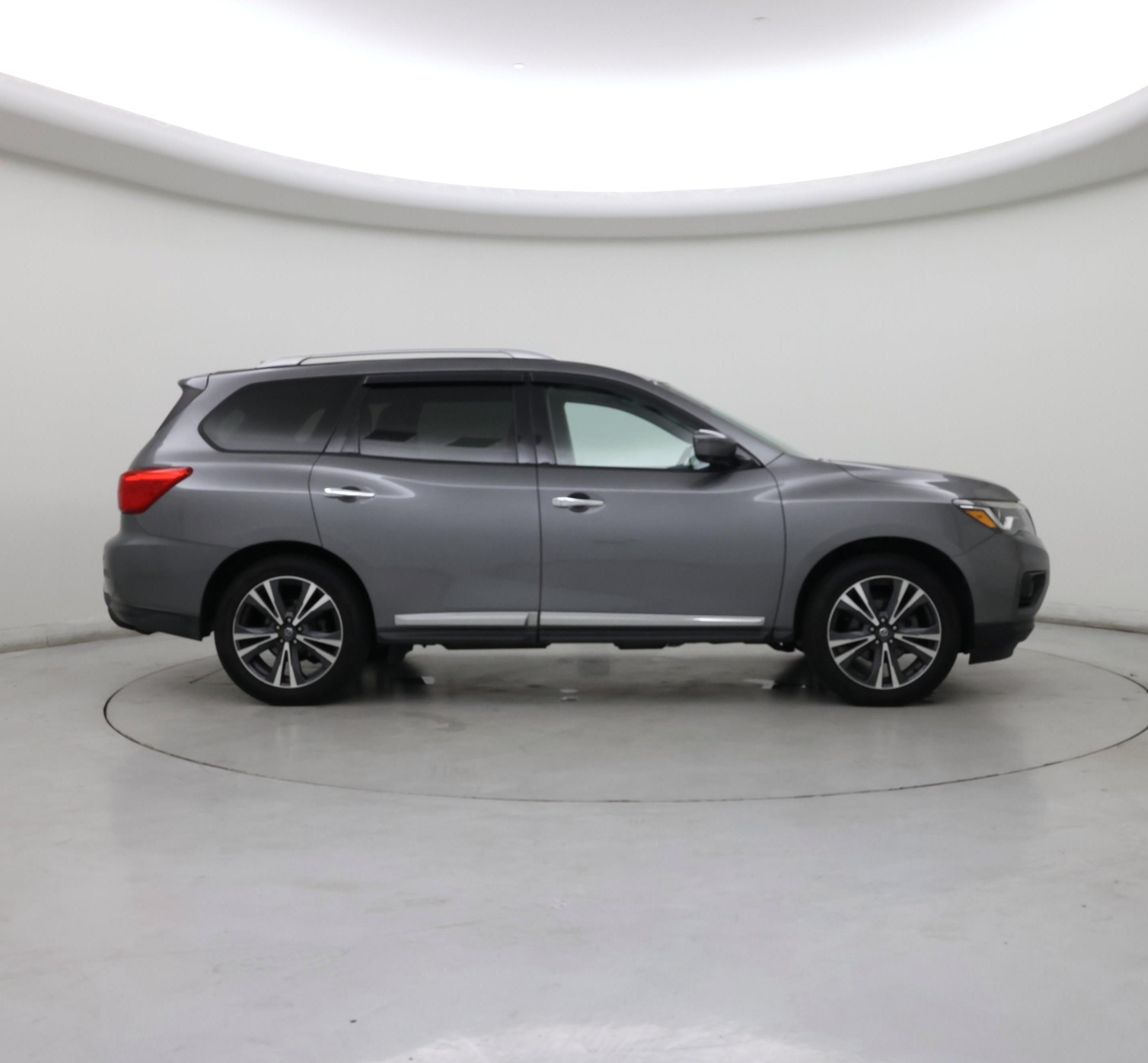 Thumbnail: 2020 Nissan Pathfinder - 7