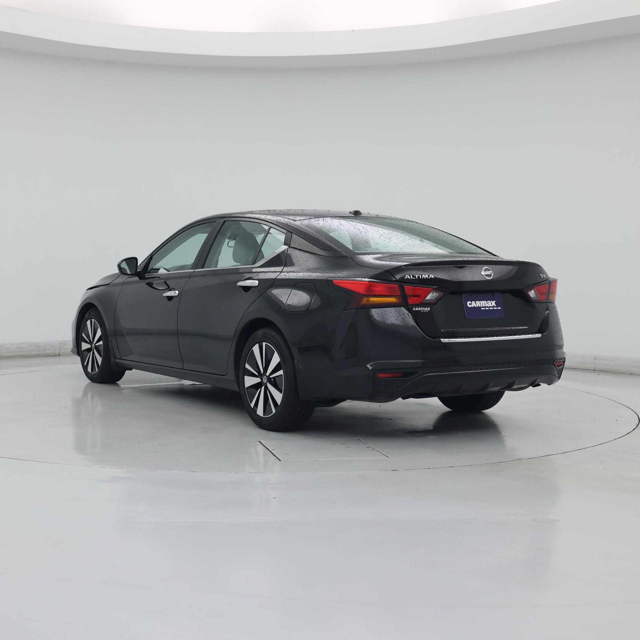 Thumbnail: 2022 Nissan Altima - 2