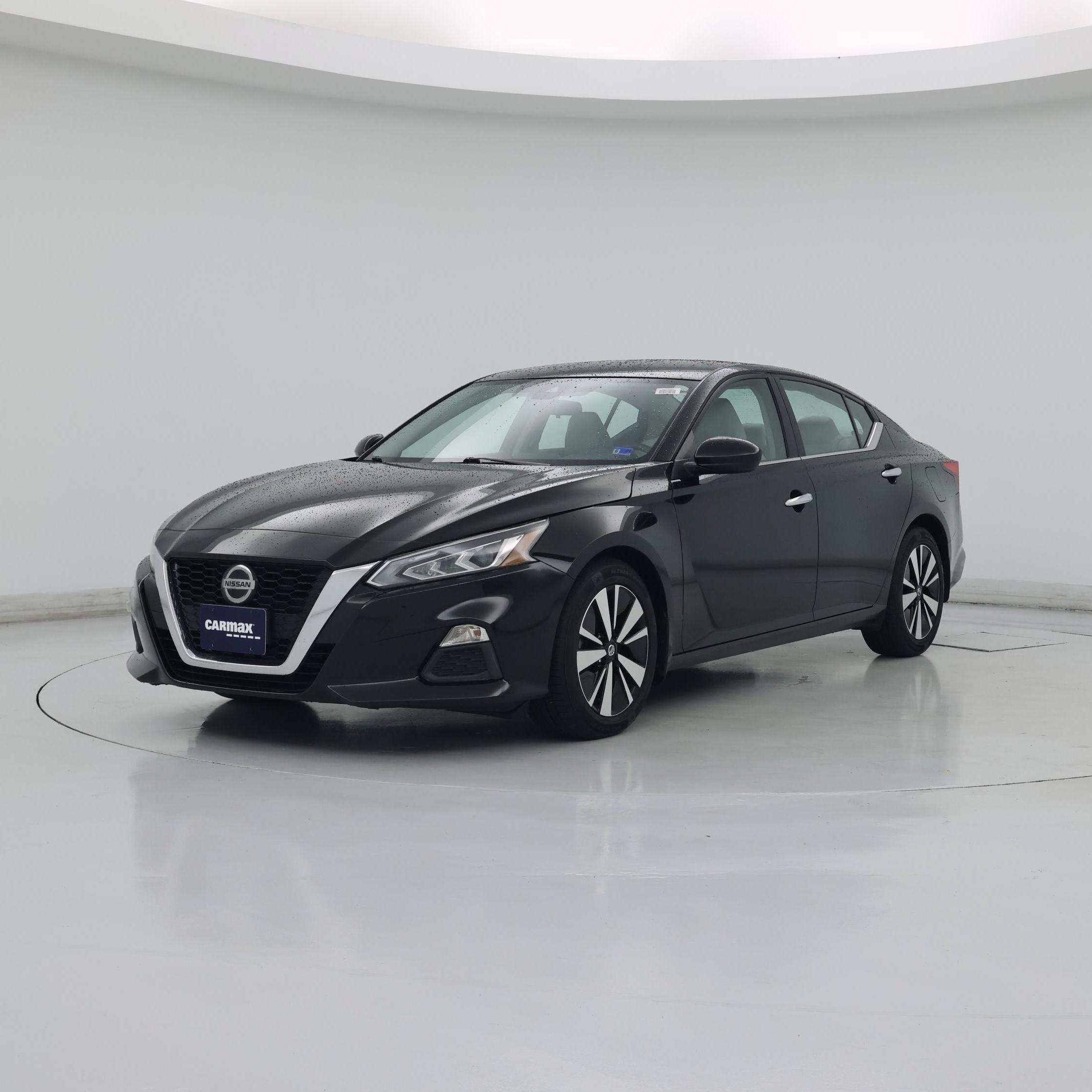 Thumbnail: 2022 Nissan Altima - 4
