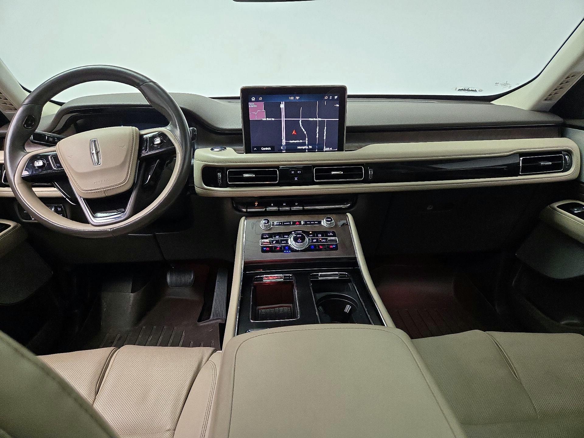 Thumbnail: 2020 Lincoln Aviator - 9