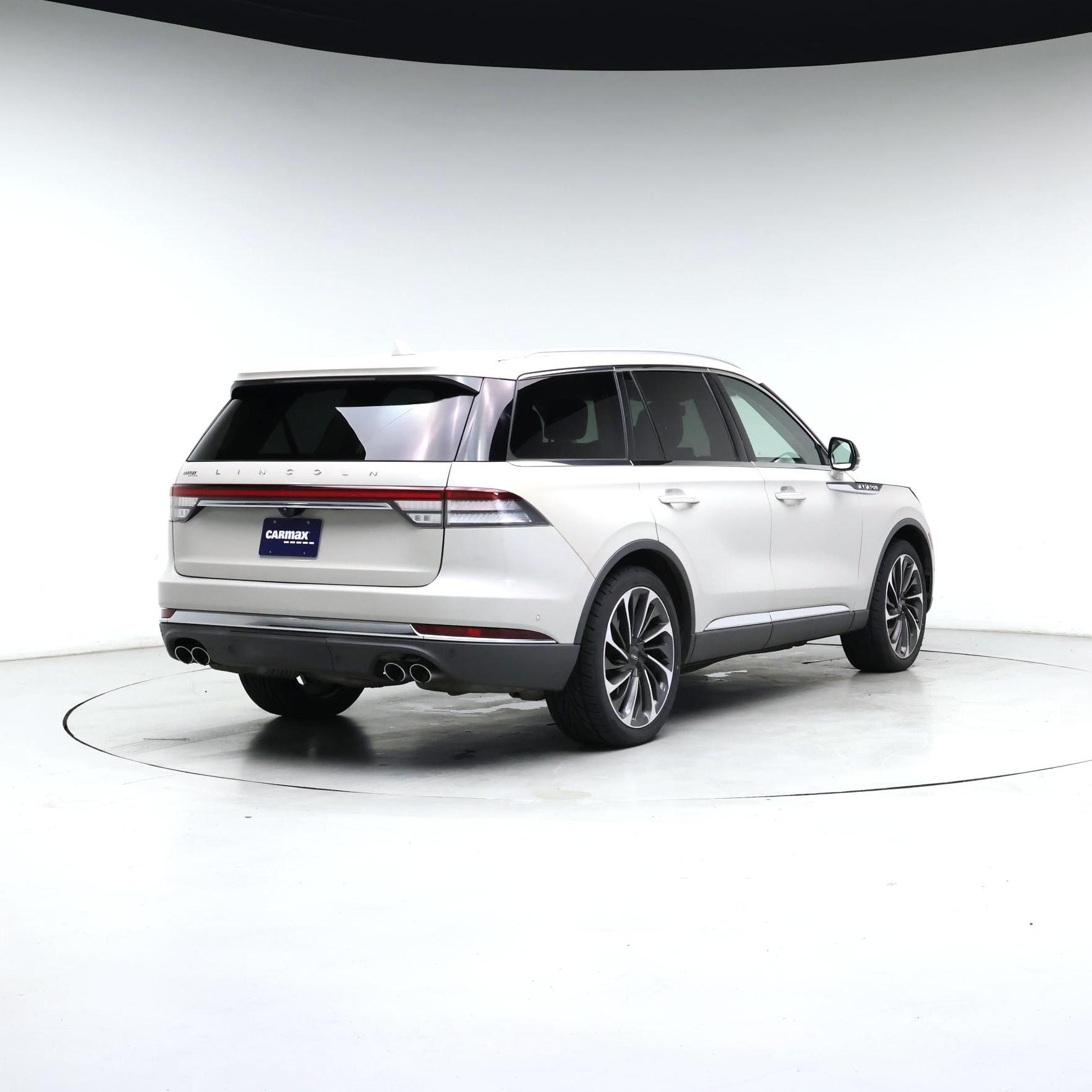 Thumbnail: 2020 Lincoln Aviator - 8