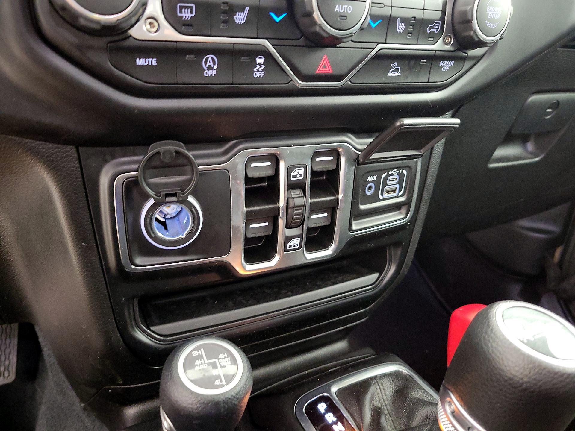 Thumbnail: 2022 Jeep Gladiator - 18