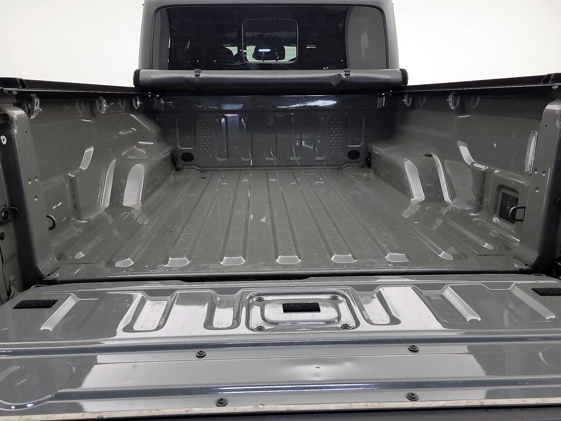 Thumbnail: 2022 Jeep Gladiator - 20