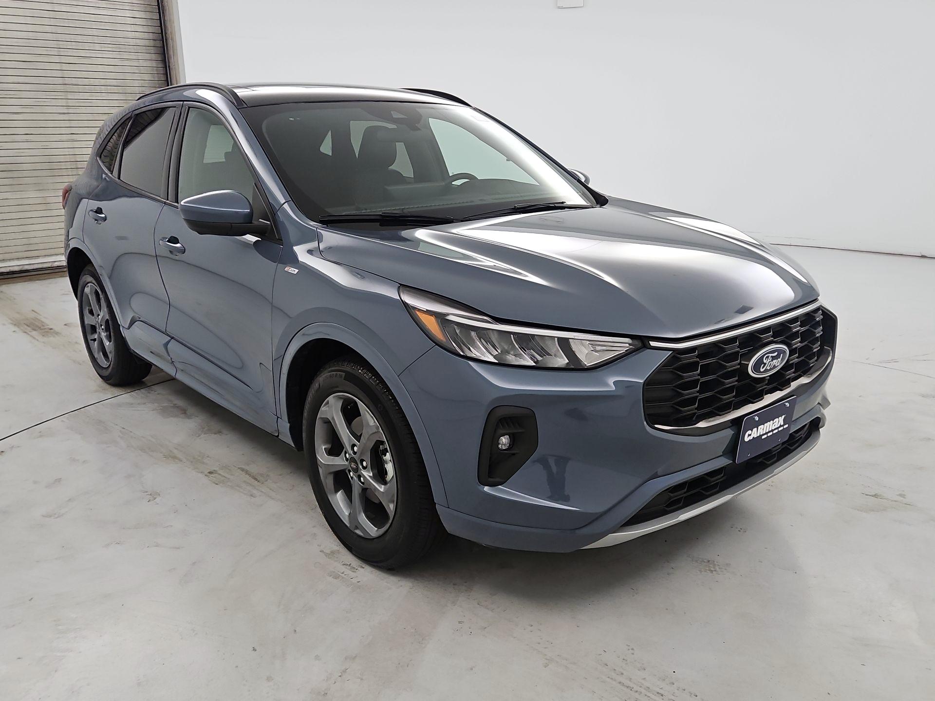 Thumbnail: 2023 Ford Escape - 1
