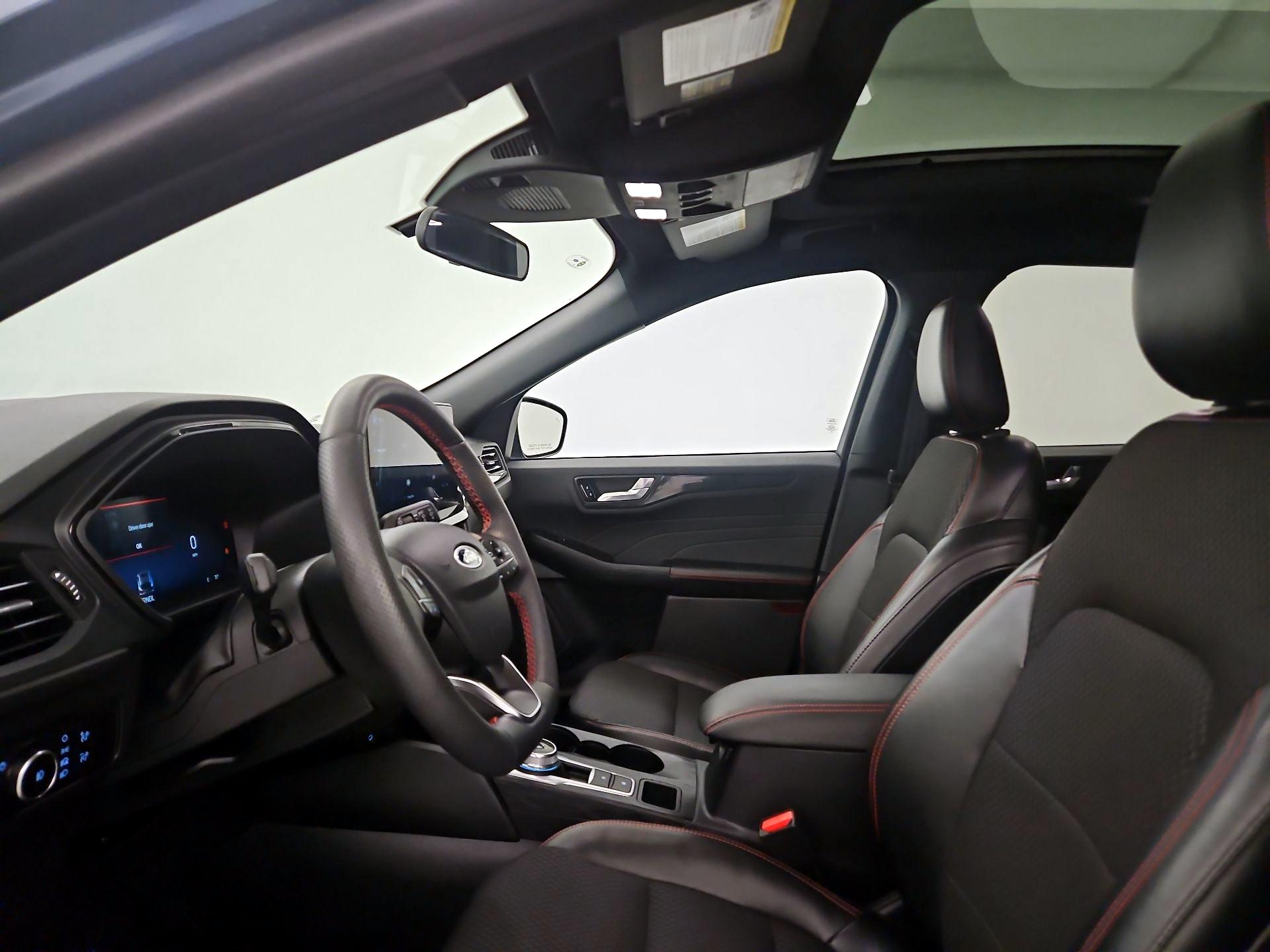 Thumbnail: 2023 Ford Escape - 18