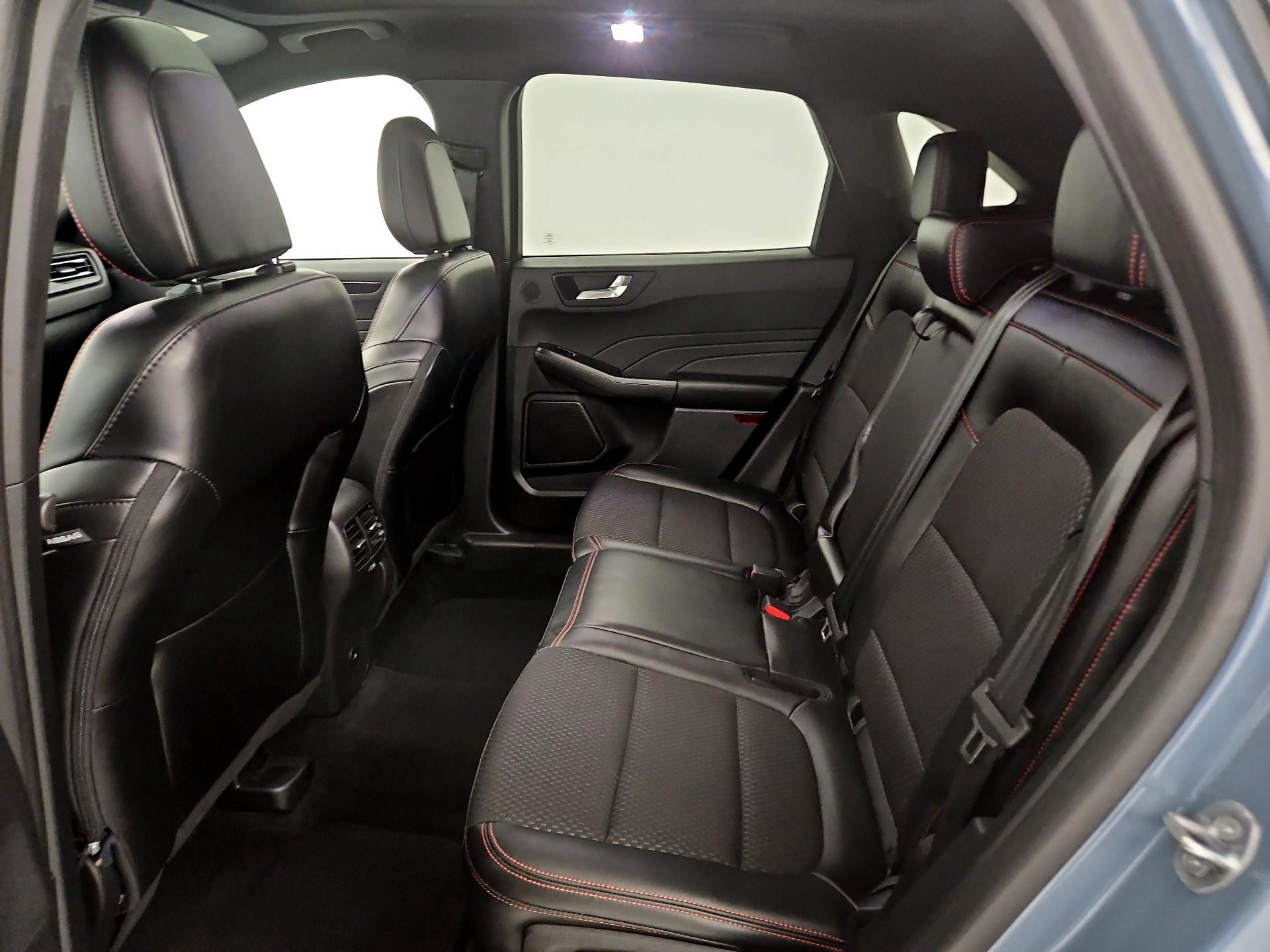 Thumbnail: 2023 Ford Escape - 19