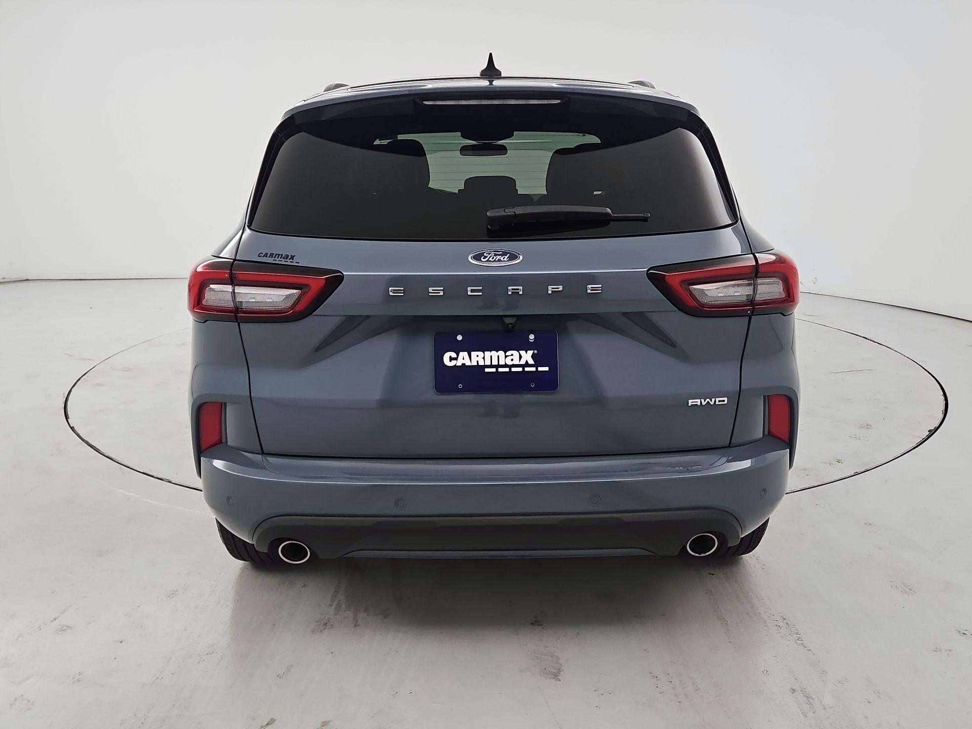 Thumbnail: 2023 Ford Escape - 6