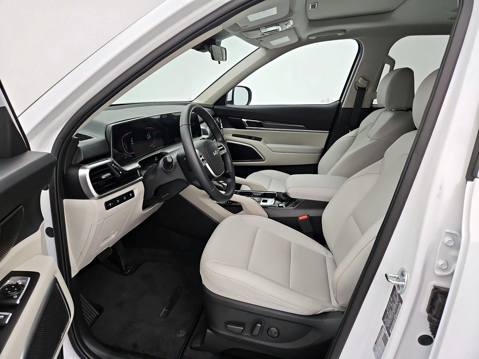 Thumbnail: 2025 Kia Telluride - 11