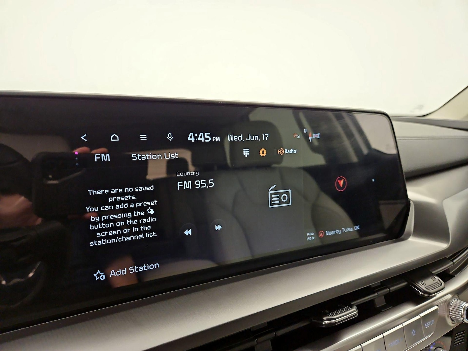 2025 Kia Telluride S - Photo 17