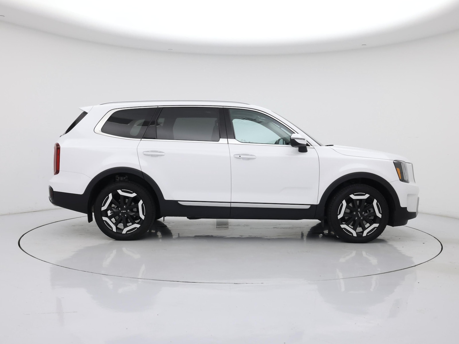 2025 Kia Telluride S - Photo 8