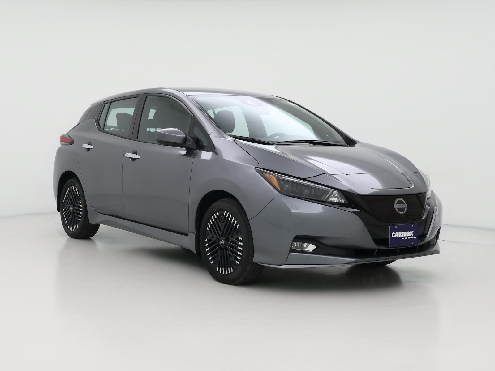 2024 Nissan LEAF