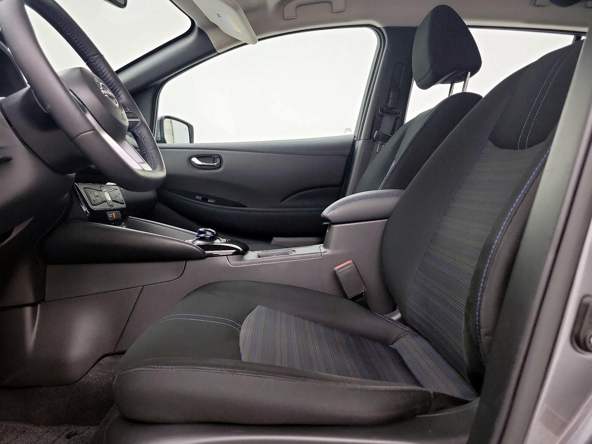 Thumbnail: 2024 Nissan Leaf - 11