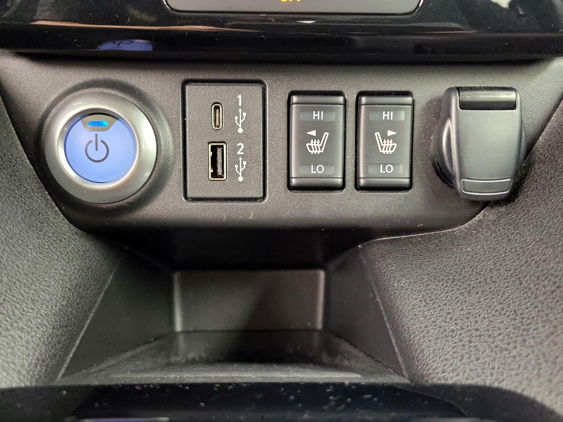 Thumbnail: 2024 Nissan Leaf - 18