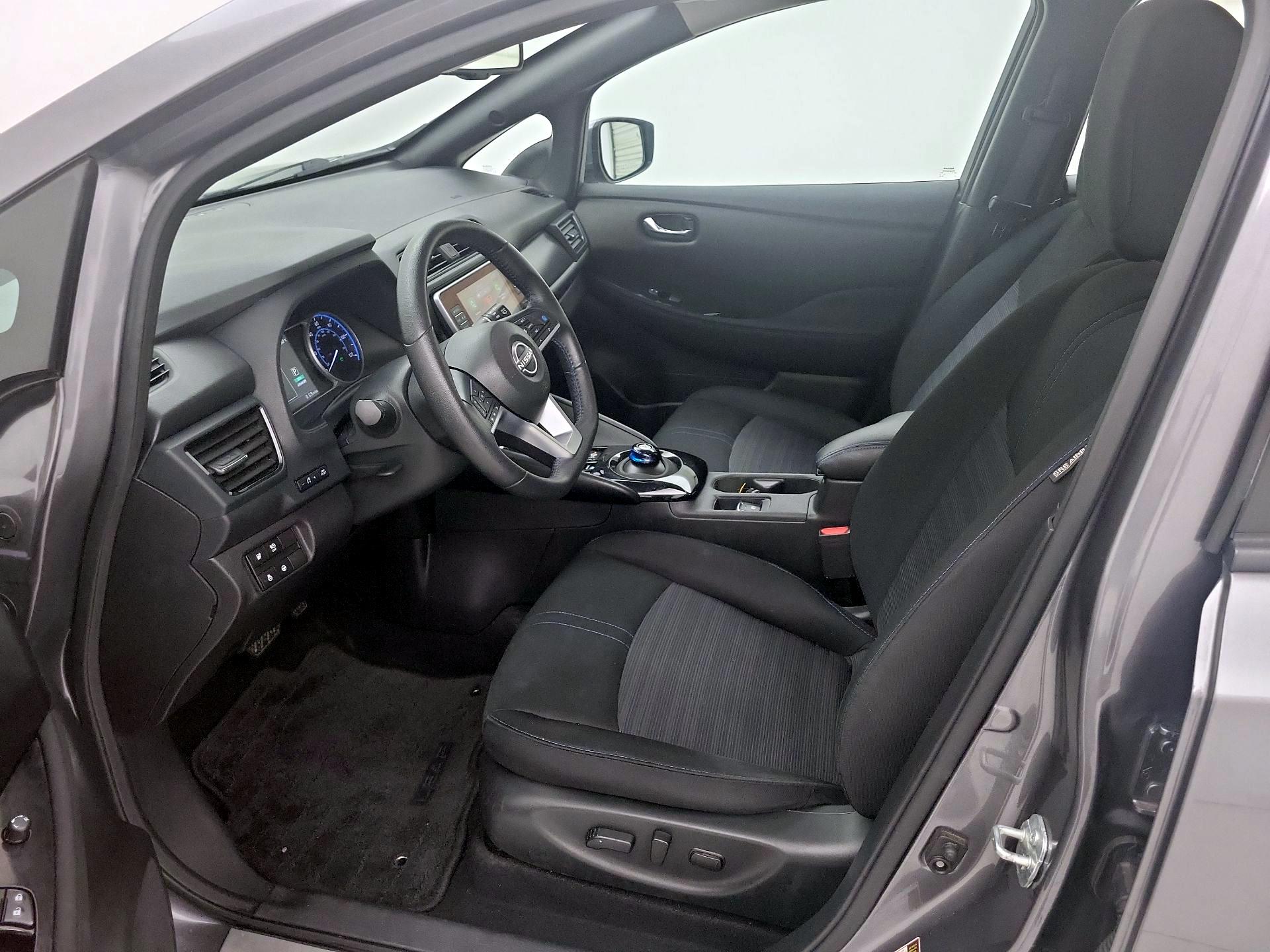 Thumbnail: 2024 Nissan Leaf - 11