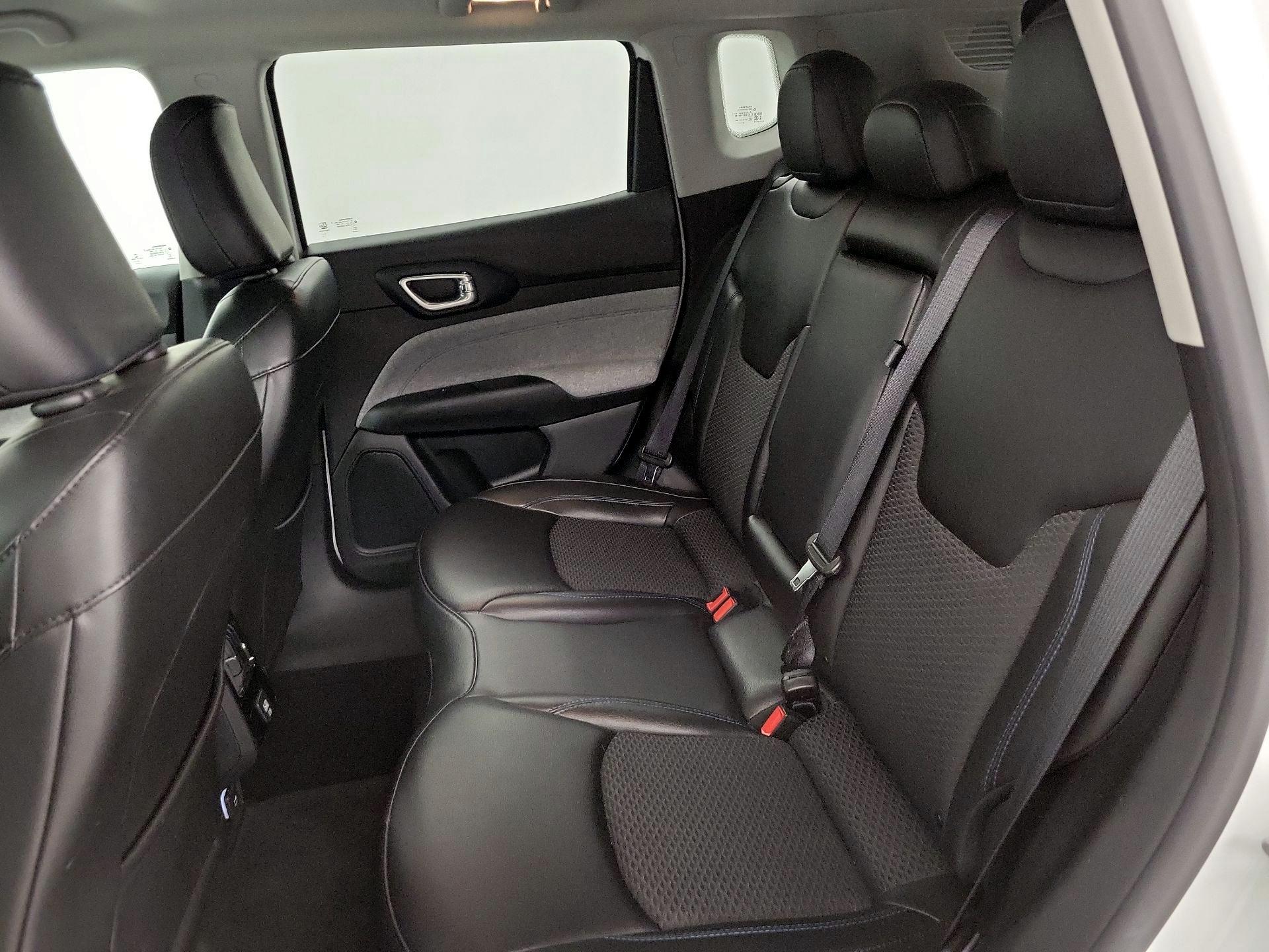Thumbnail: 2022 Jeep Compass - 19