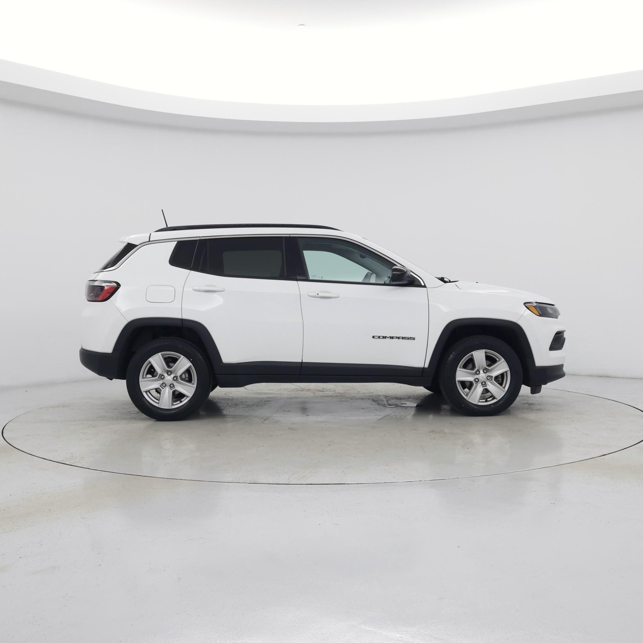Thumbnail: 2022 Jeep Compass - 7