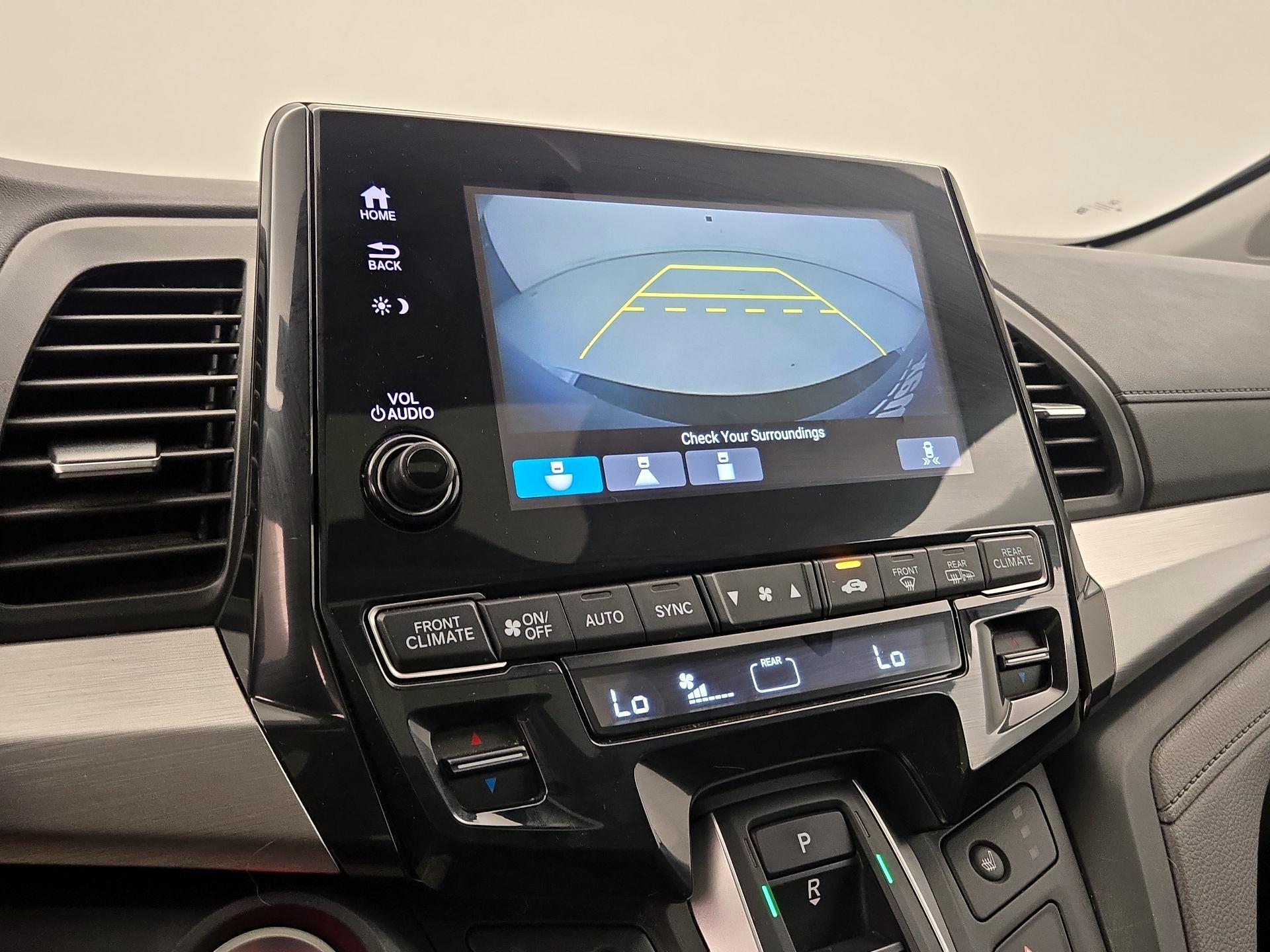 Thumbnail: 2020 Honda Odyssey - 14