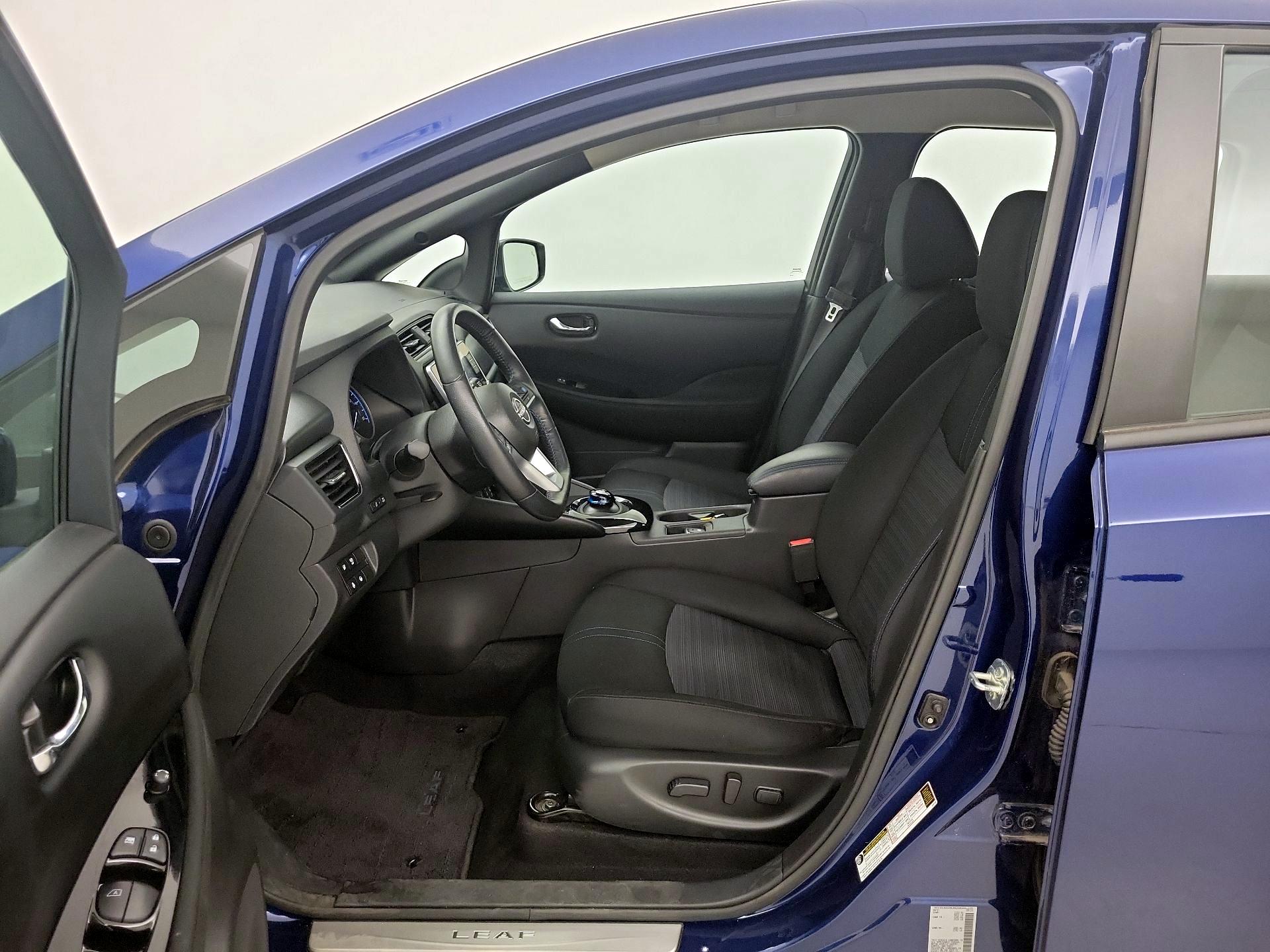 Thumbnail: 2024 Nissan Leaf - 11