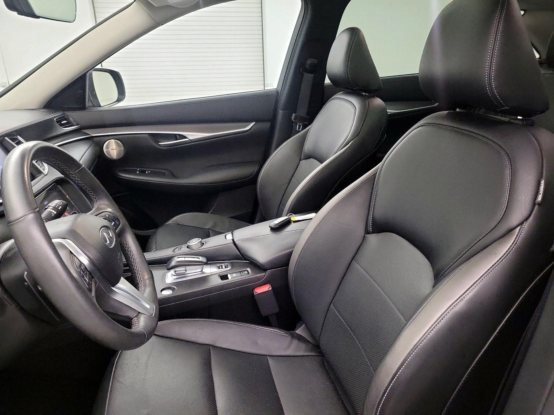 Thumbnail: 2023 INFINITI QX50 - 9
