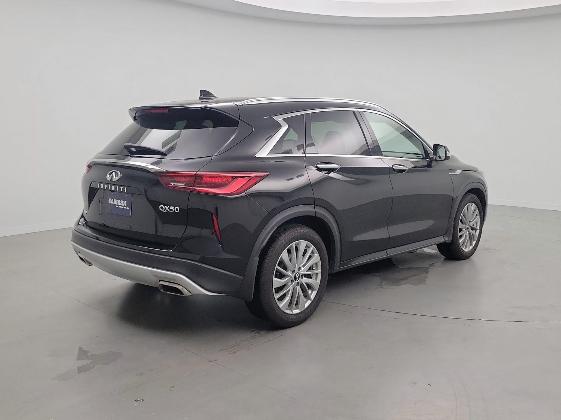 Thumbnail: 2023 INFINITI QX50 - 5