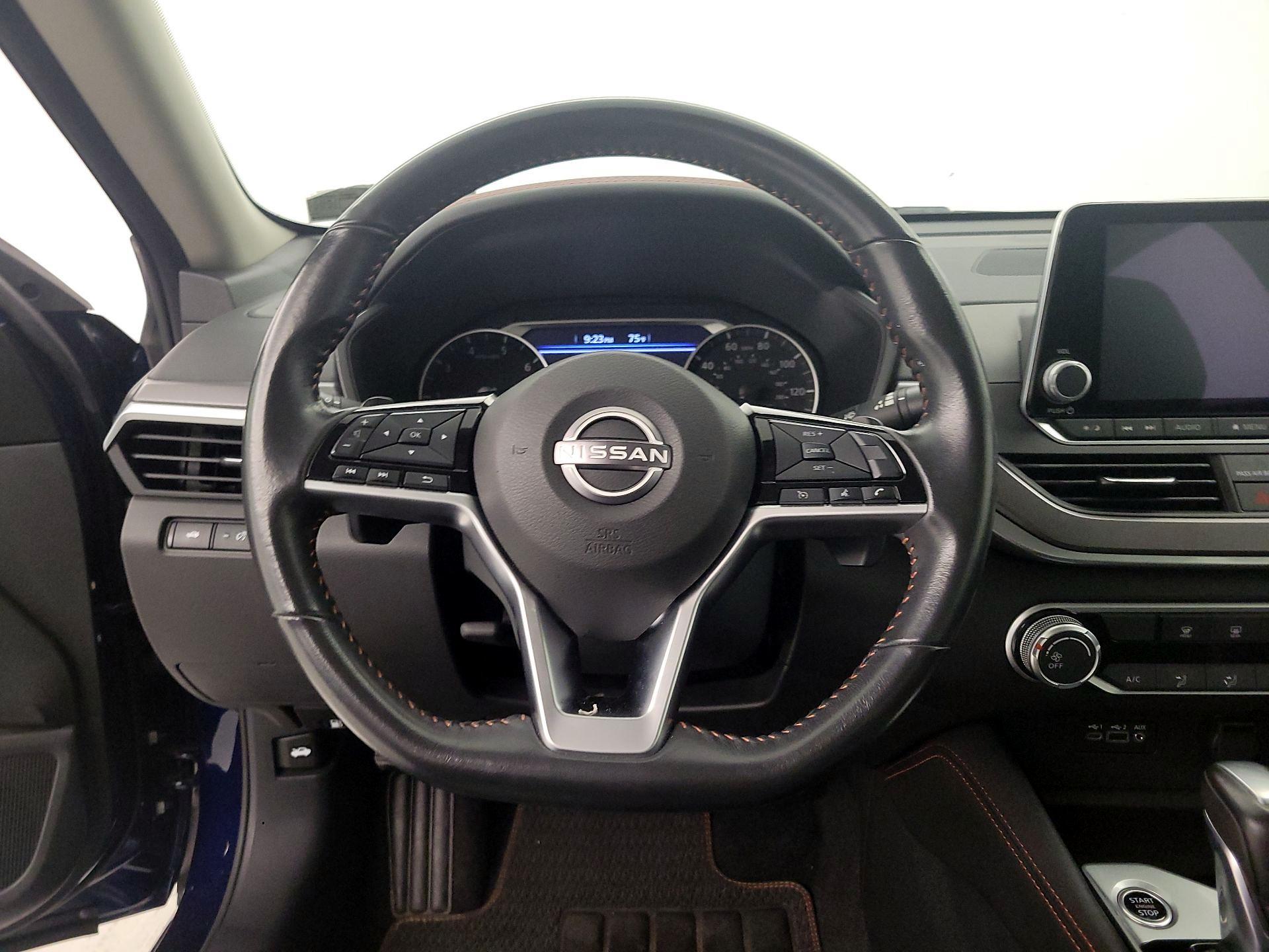 Thumbnail: 2023 Nissan Altima - 10