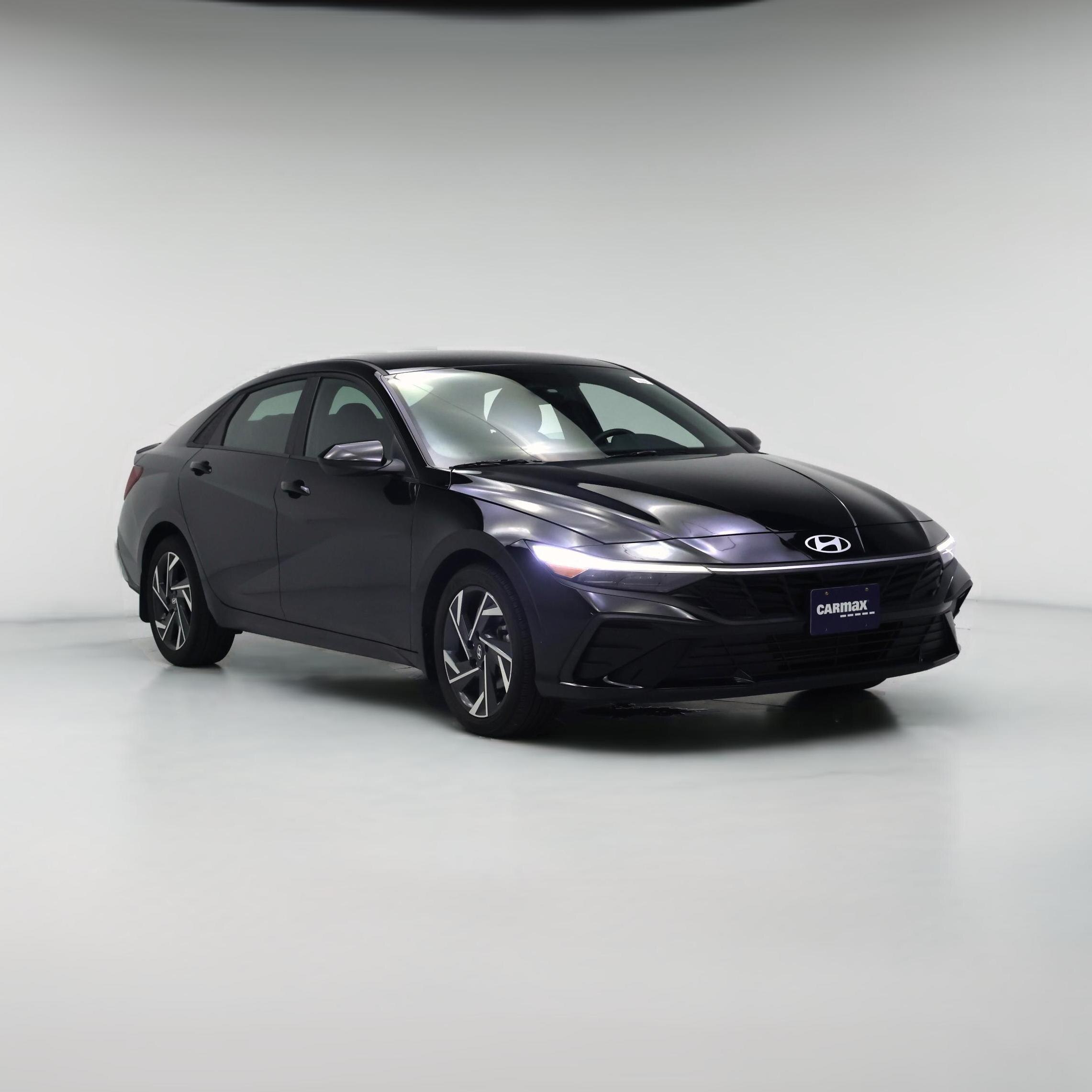 Thumbnail: 2025 Hyundai Elantra - 1