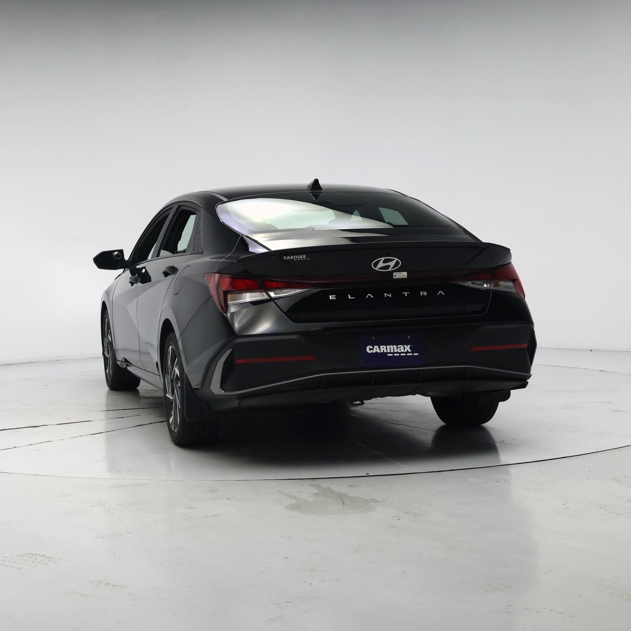 Thumbnail: 2025 Hyundai Elantra - 6