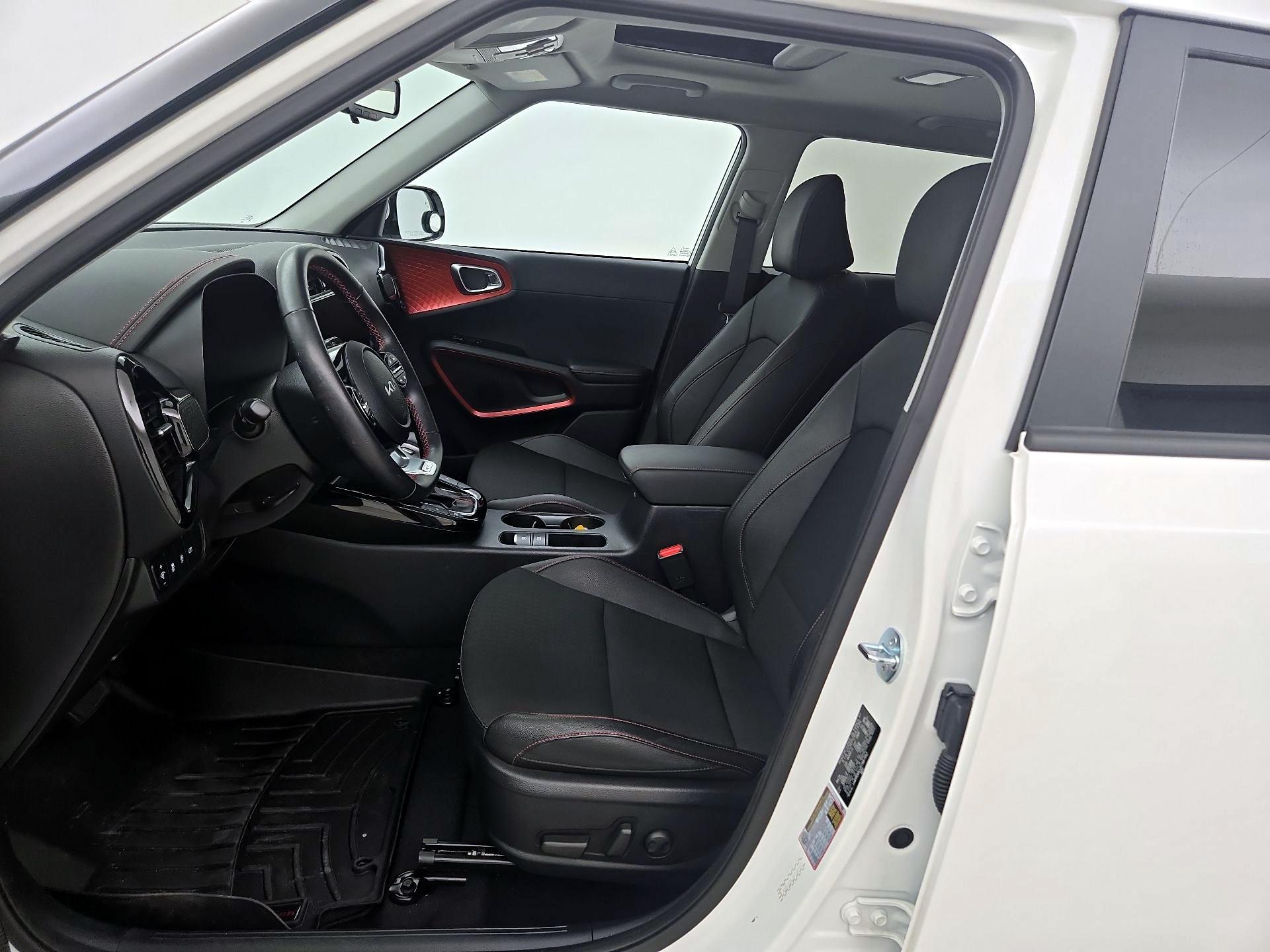 Thumbnail: 2023 Kia Soul - 11