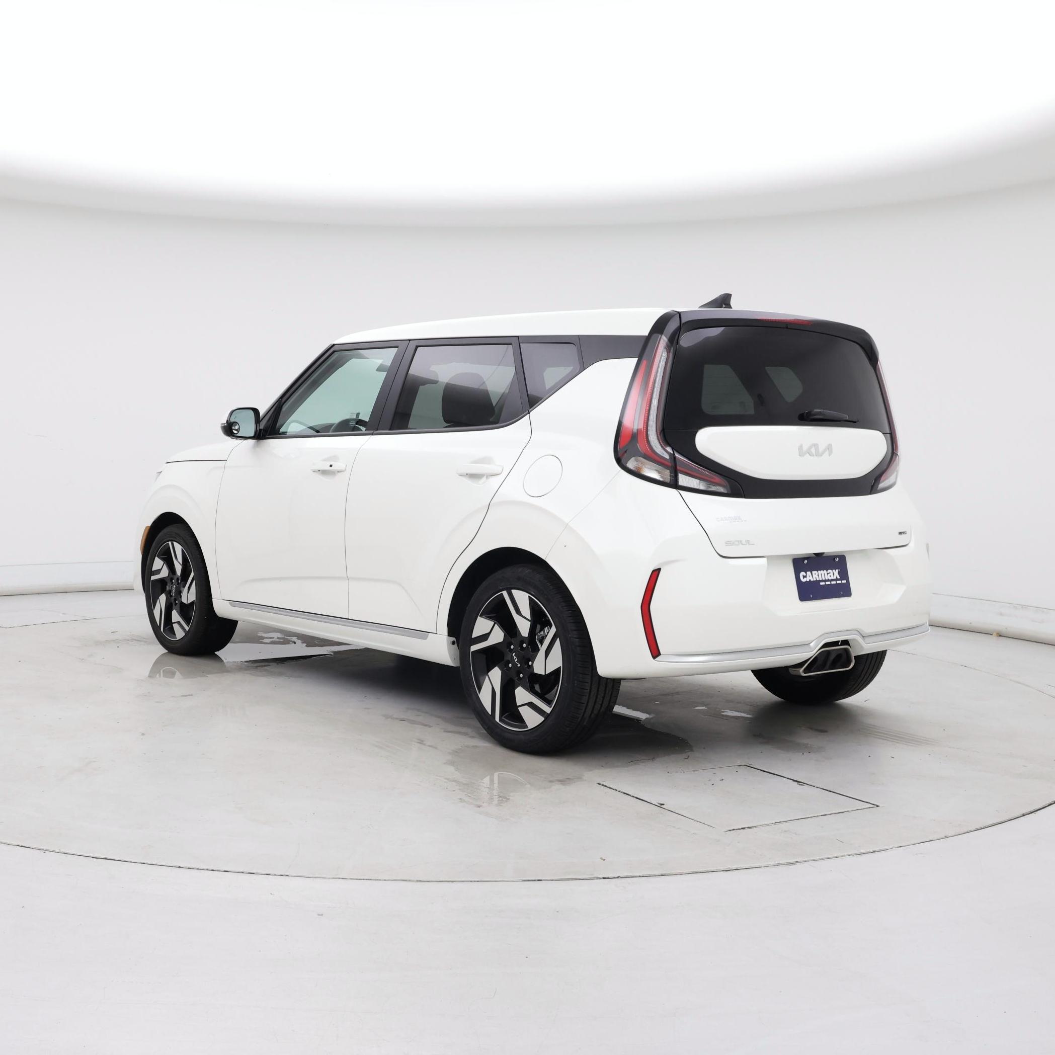 Thumbnail: 2023 Kia Soul - 2