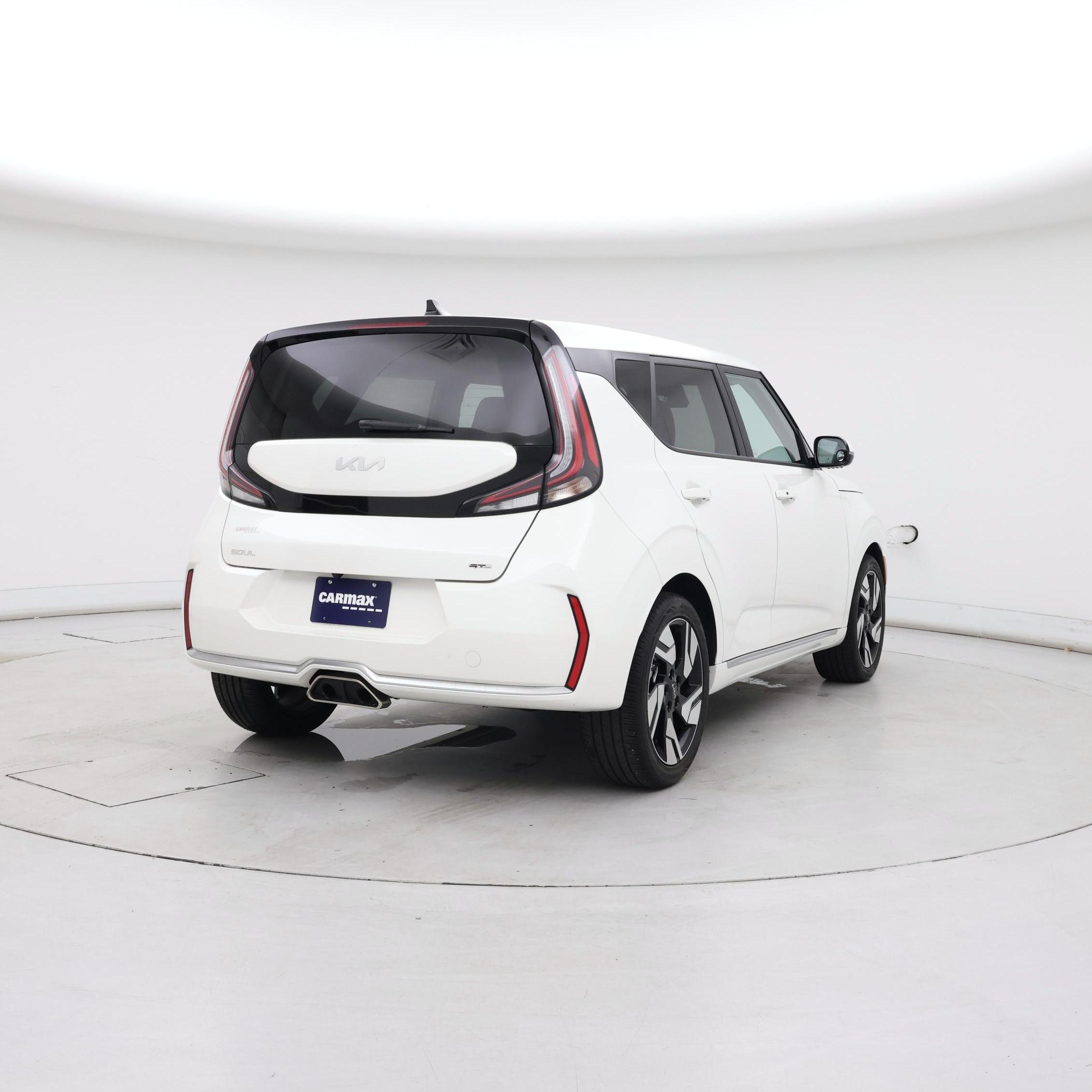 Thumbnail: 2023 Kia Soul - 8