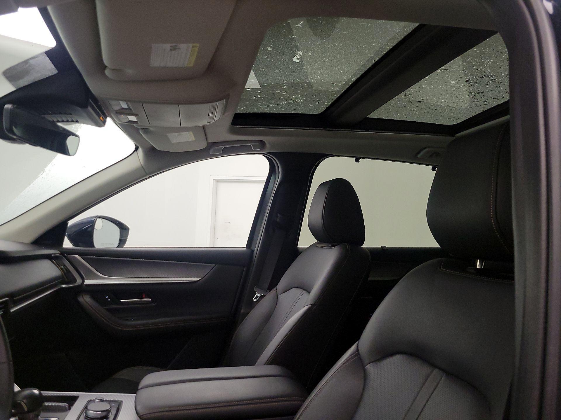 Thumbnail: 2024 Mazda CX-90 - 18