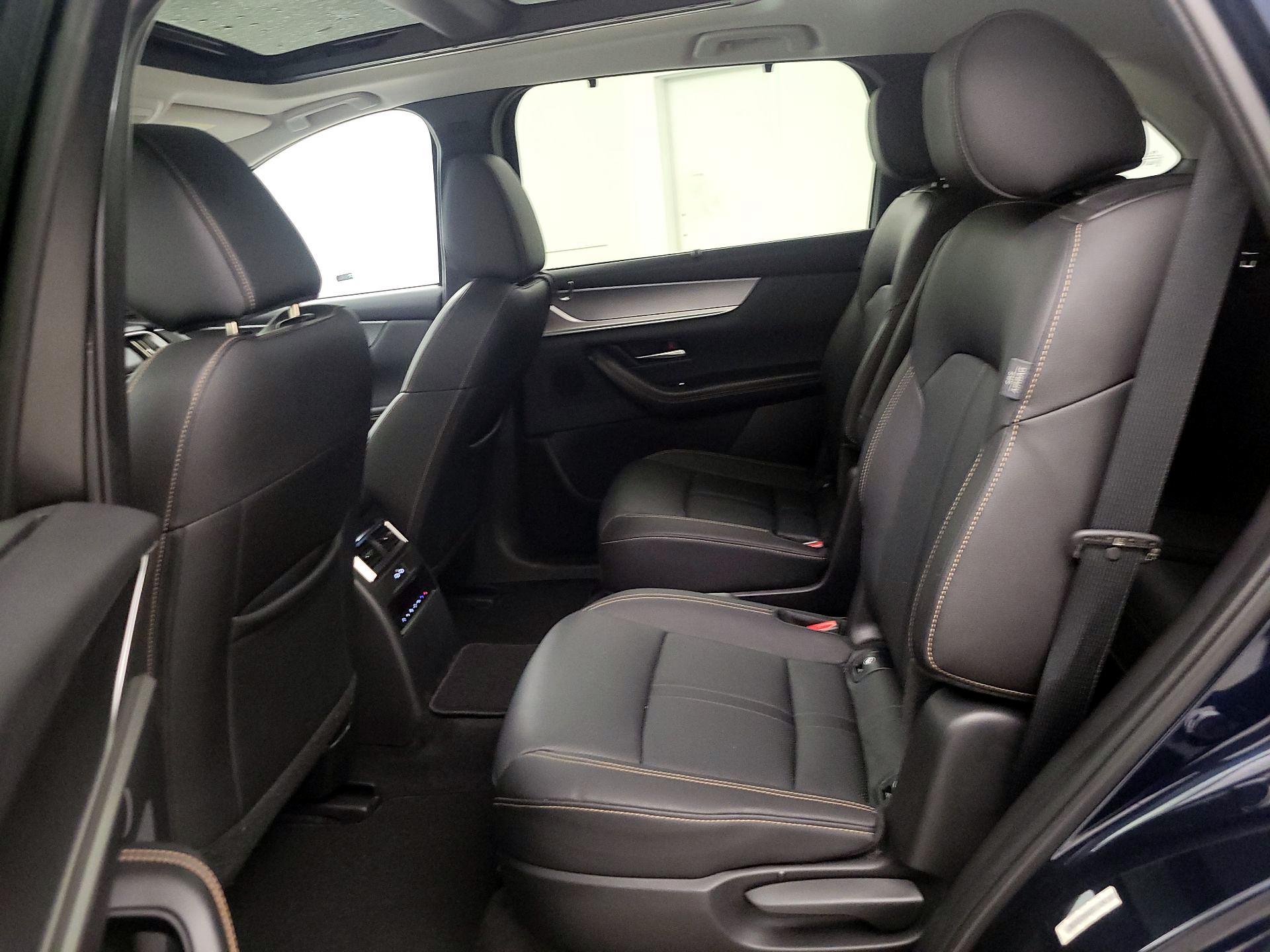 Thumbnail: 2024 Mazda CX-90 - 19