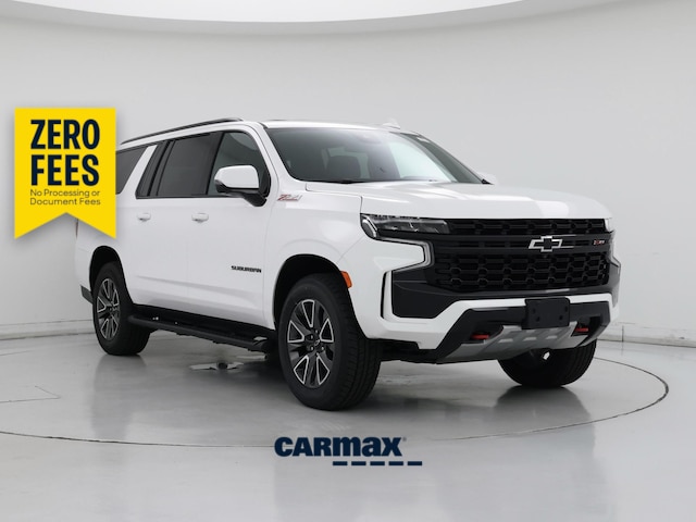 White 2024 Chevrolet Suburban SUV / Crossover Four-Wheel Drive Automatic