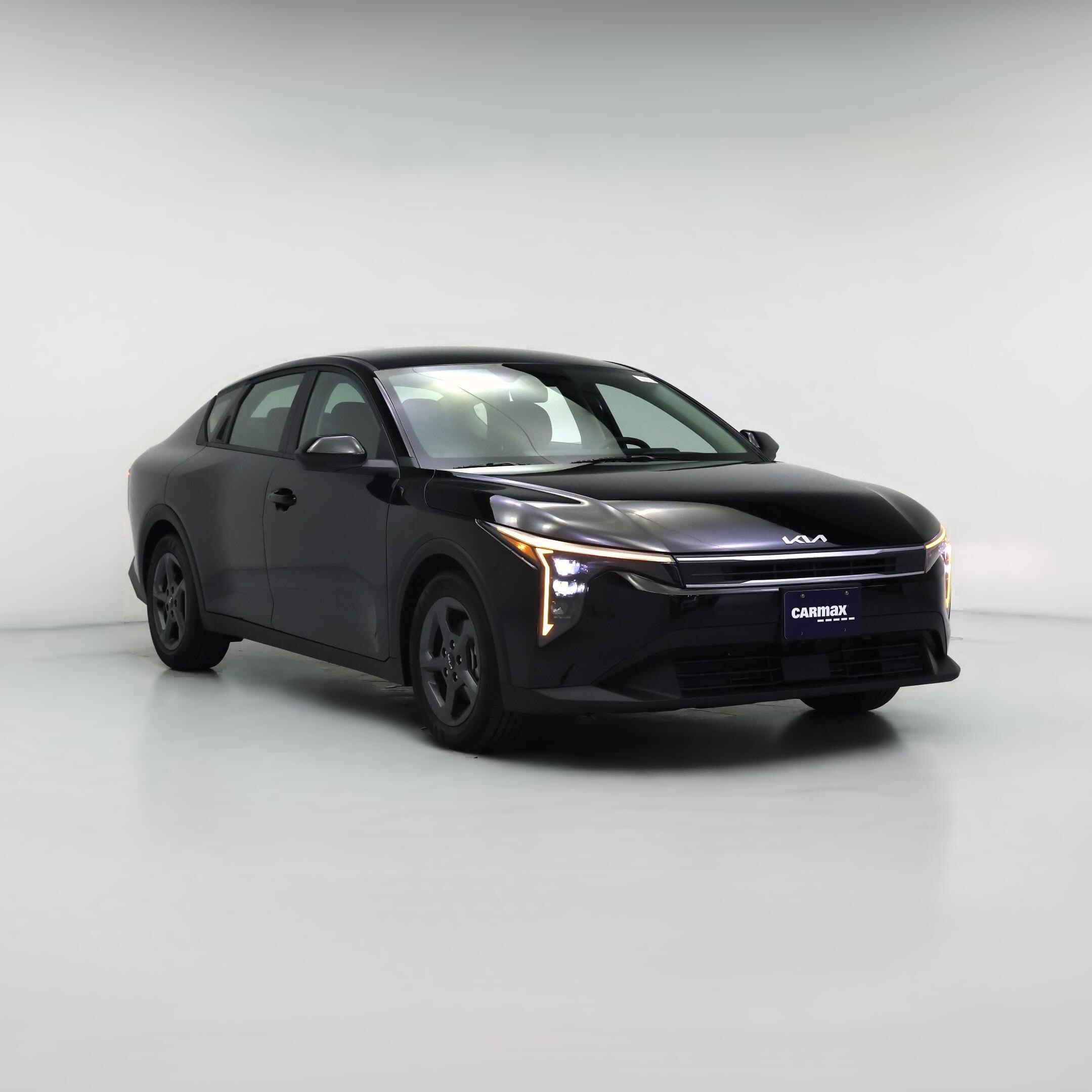 Thumbnail: 2025 Kia K4 - 1
