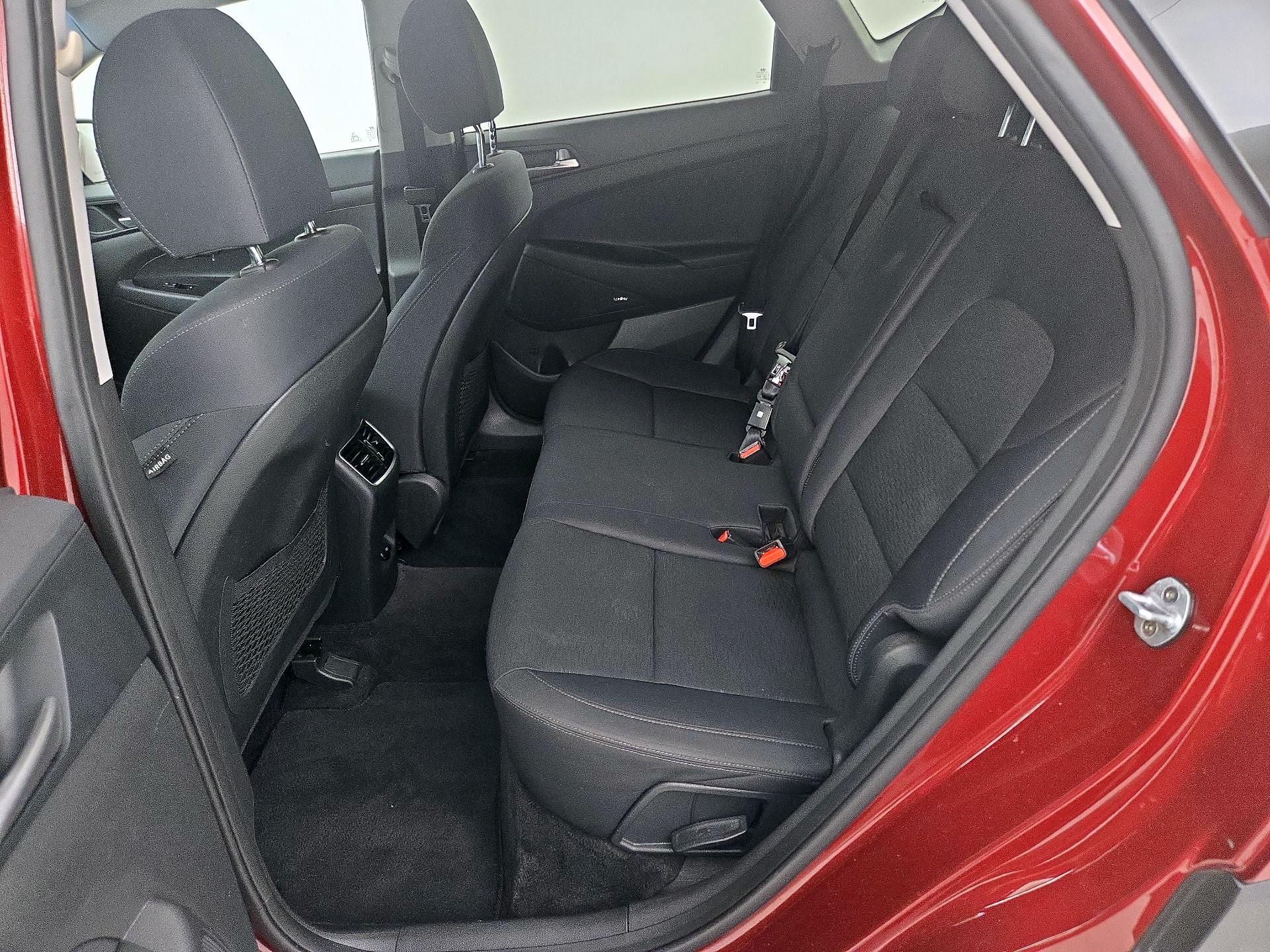 Thumbnail: 2019 Hyundai Tucson - 19