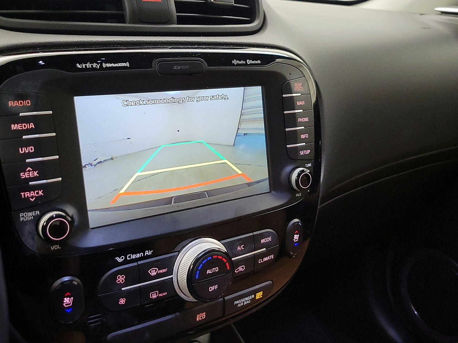 Thumbnail: 2016 Kia Soul - 15
