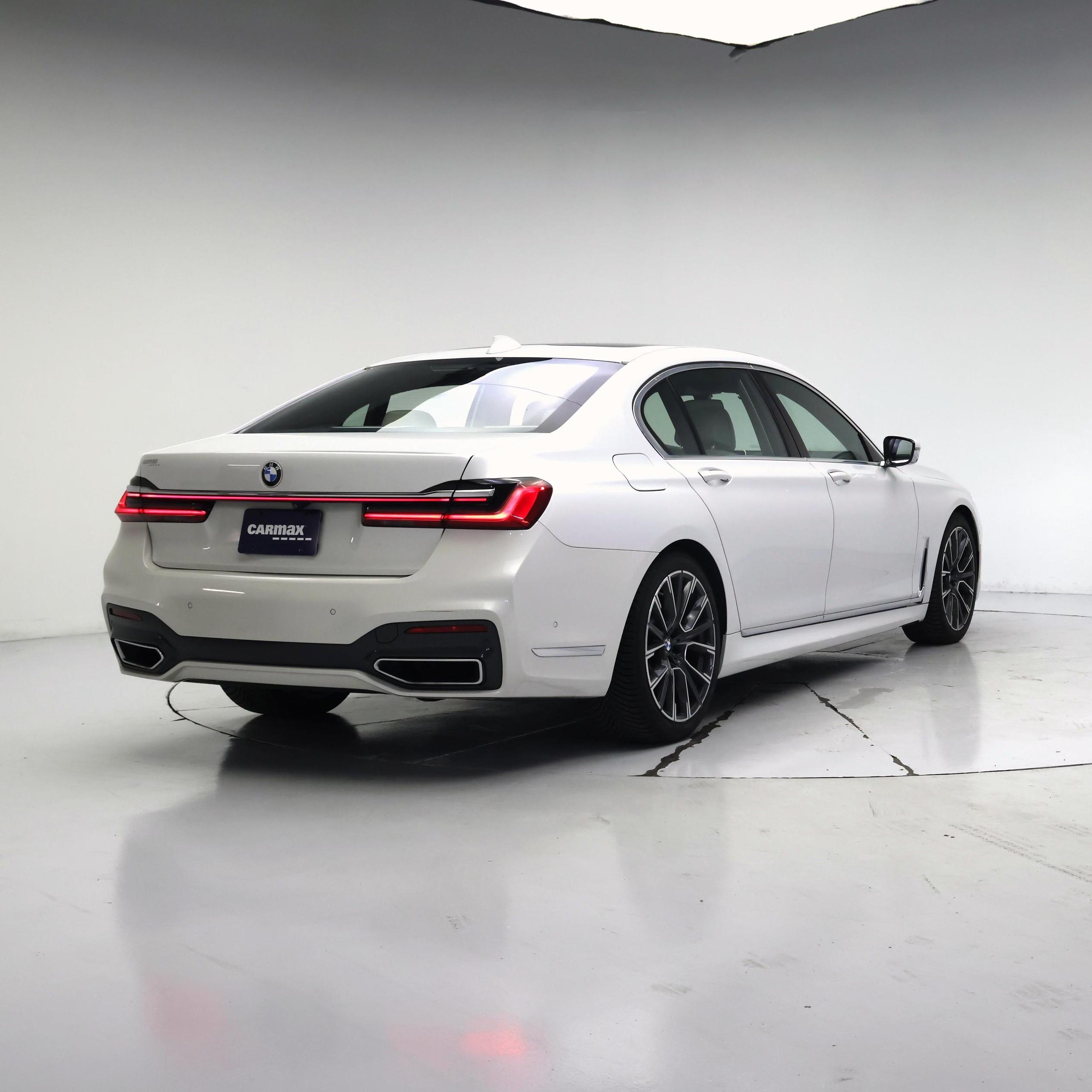 Thumbnail: 2020 BMW 7 Series - 8