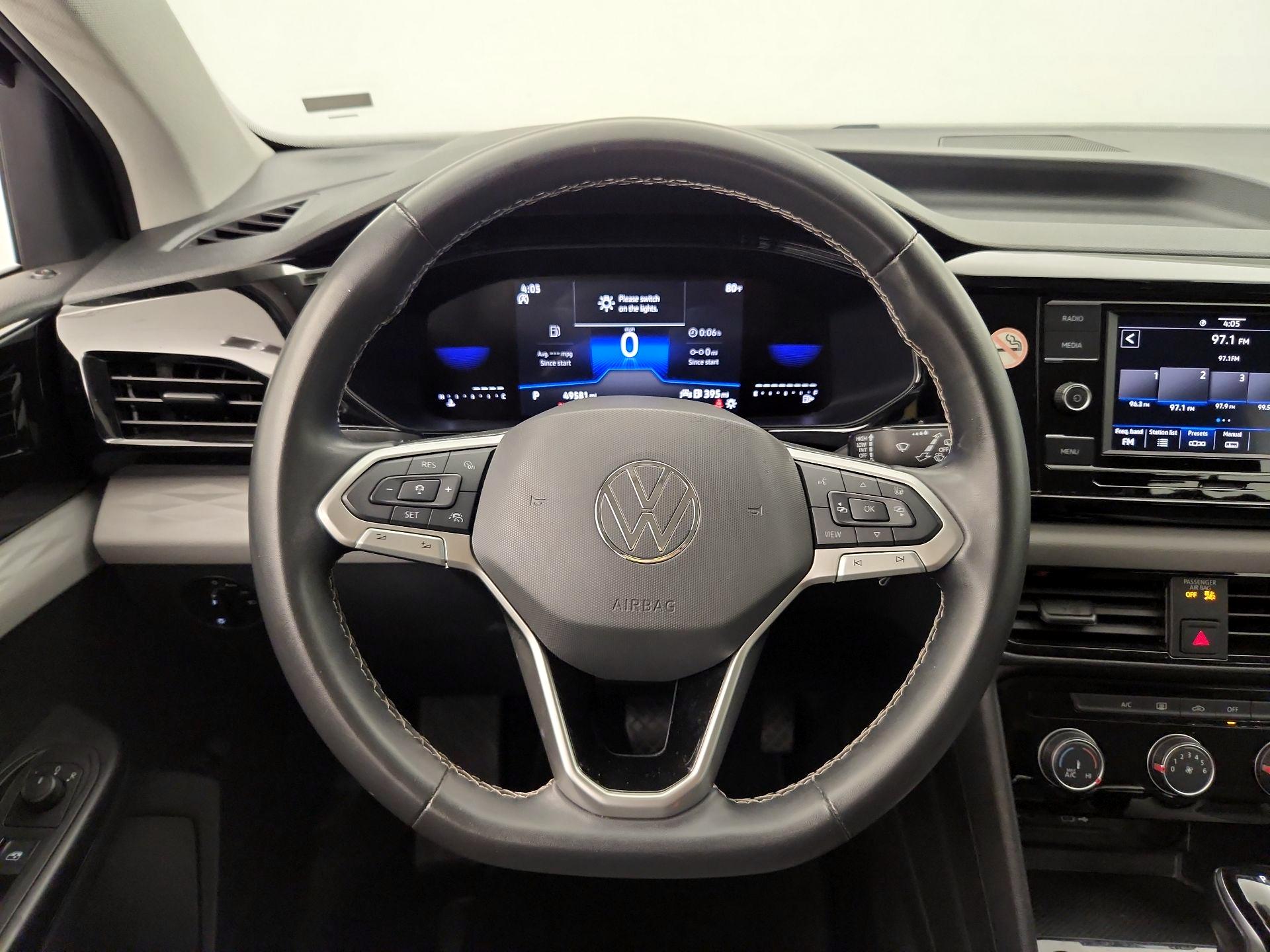 Thumbnail: 2024 Volkswagen Taos - 10