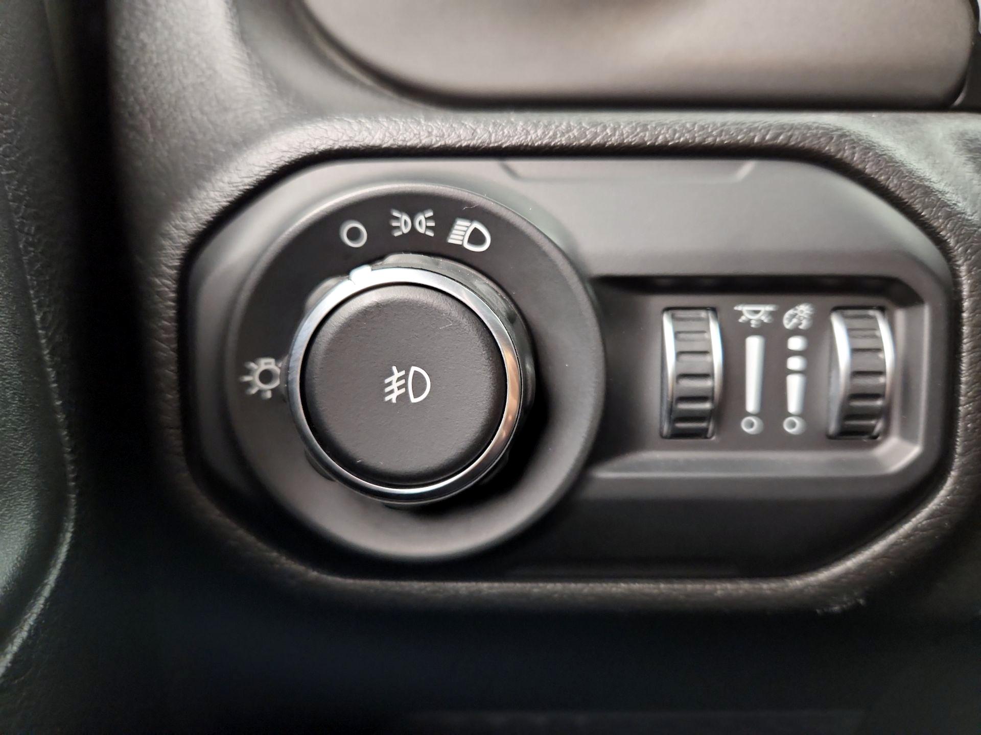 Thumbnail: 2022 Jeep Wrangler - 13