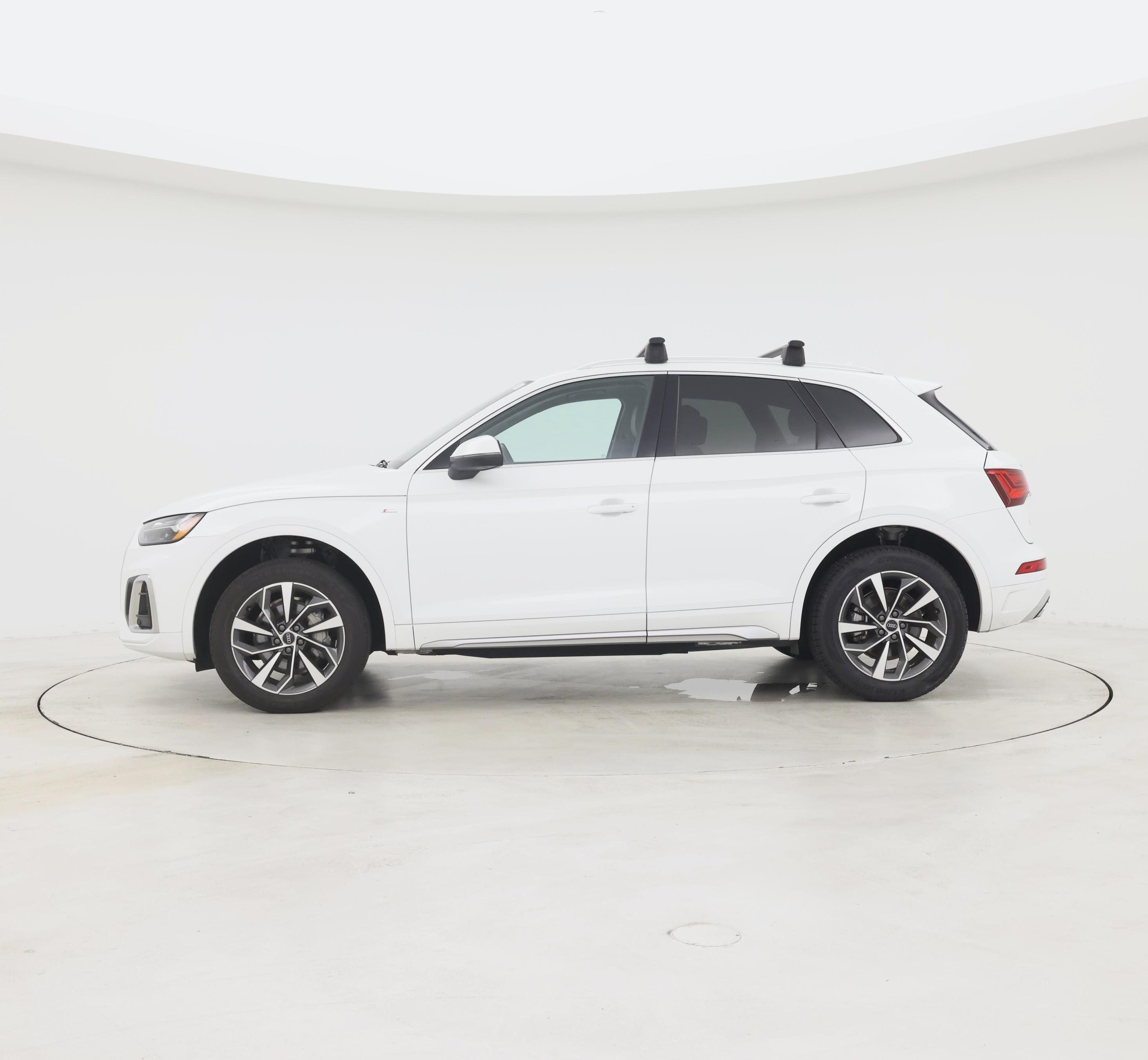 Thumbnail: 2024 Audi Q5 - 3
