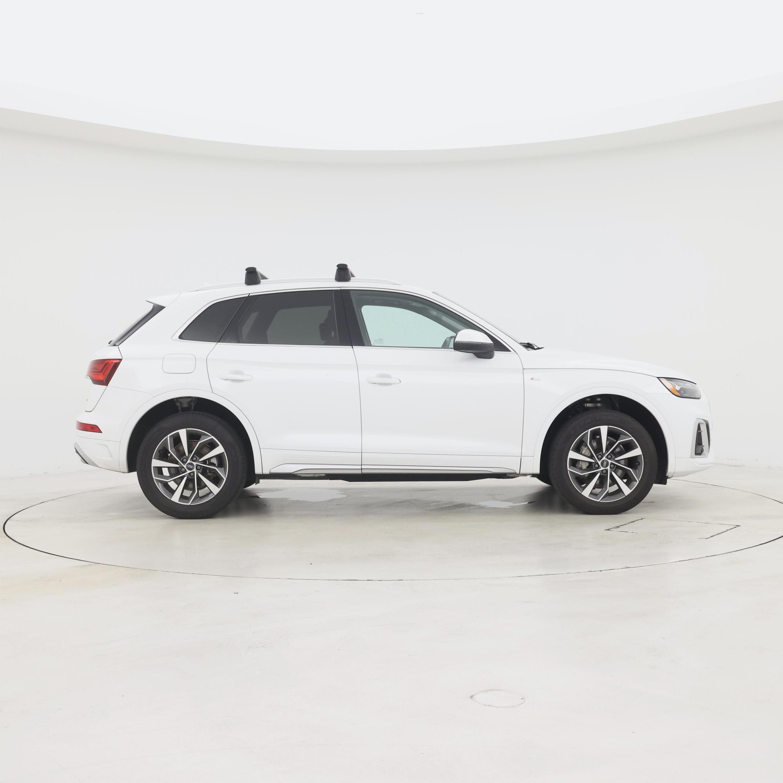 Thumbnail: 2024 Audi Q5 - 7
