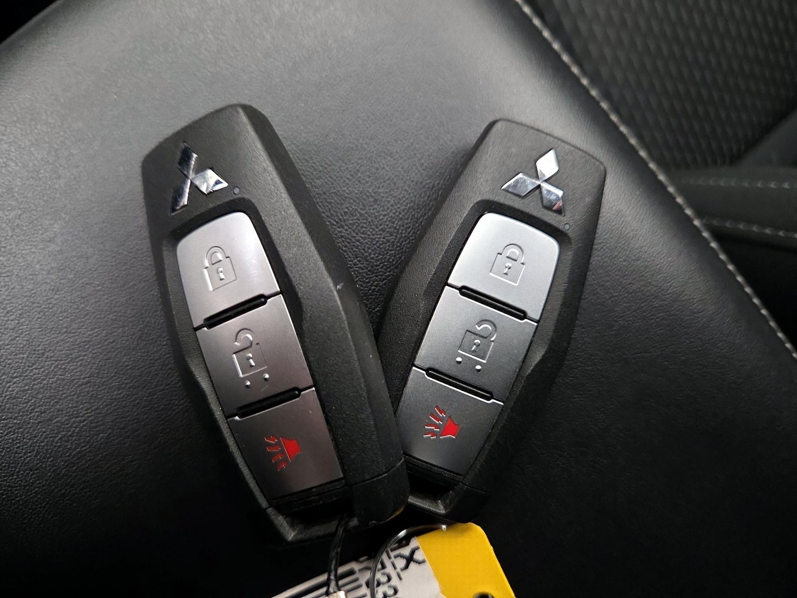 2022 Mitsubishi Outlander ES - Photo 24