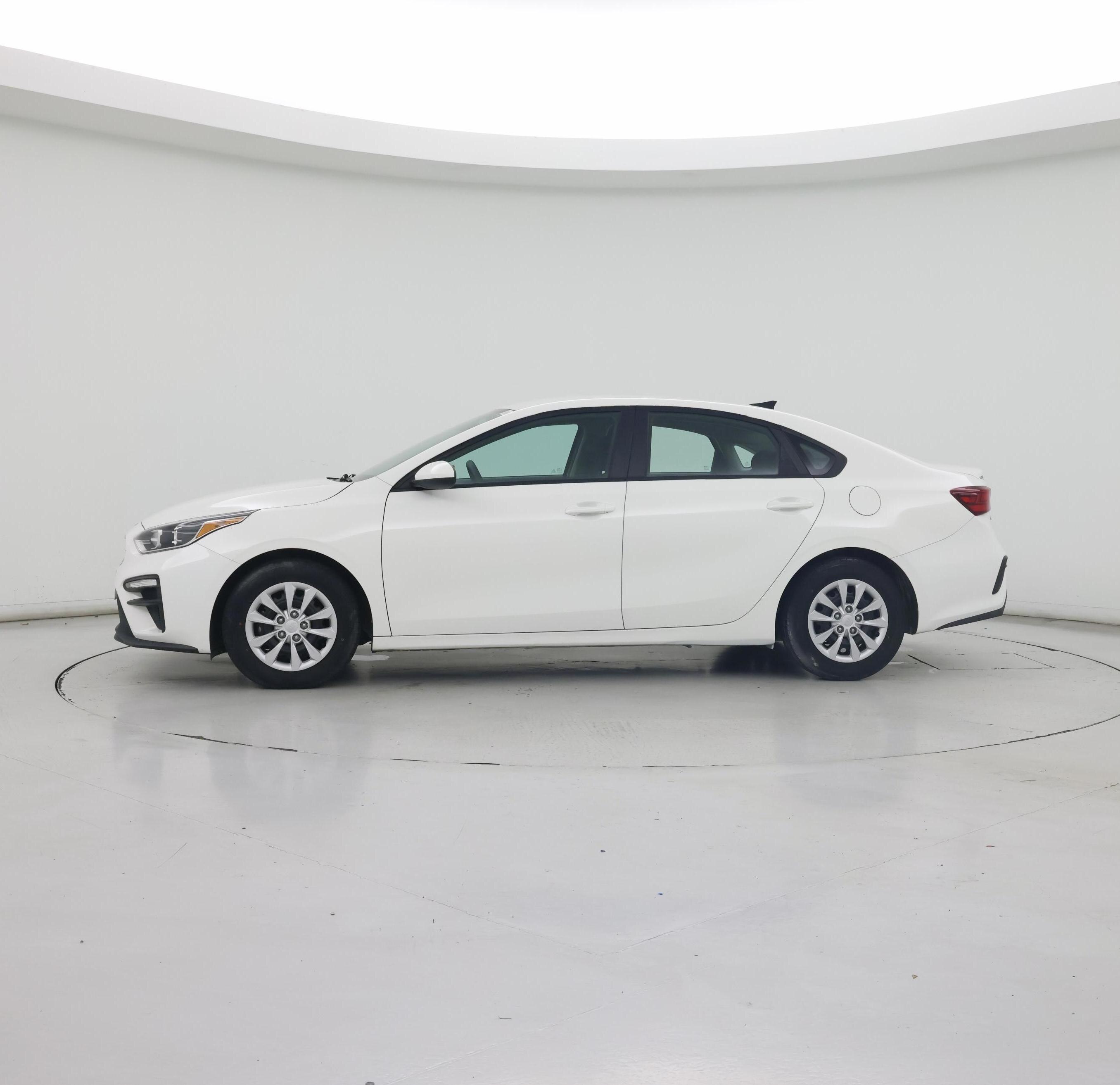 Thumbnail: 2020 Kia Forte - 3