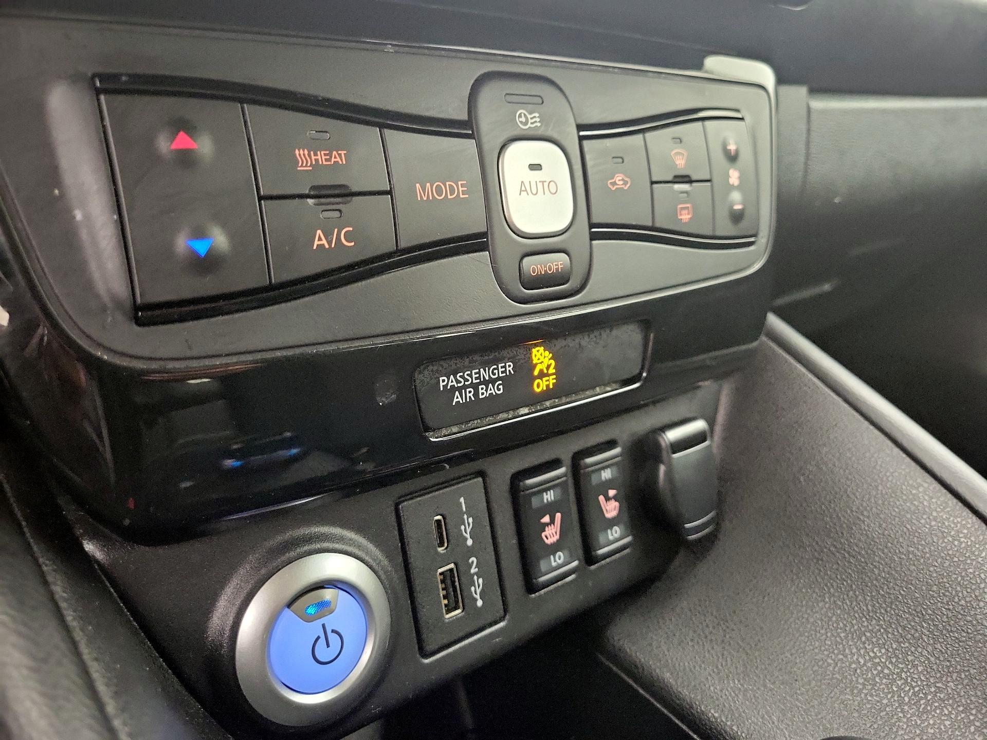 Thumbnail: 2024 Nissan Leaf - 16