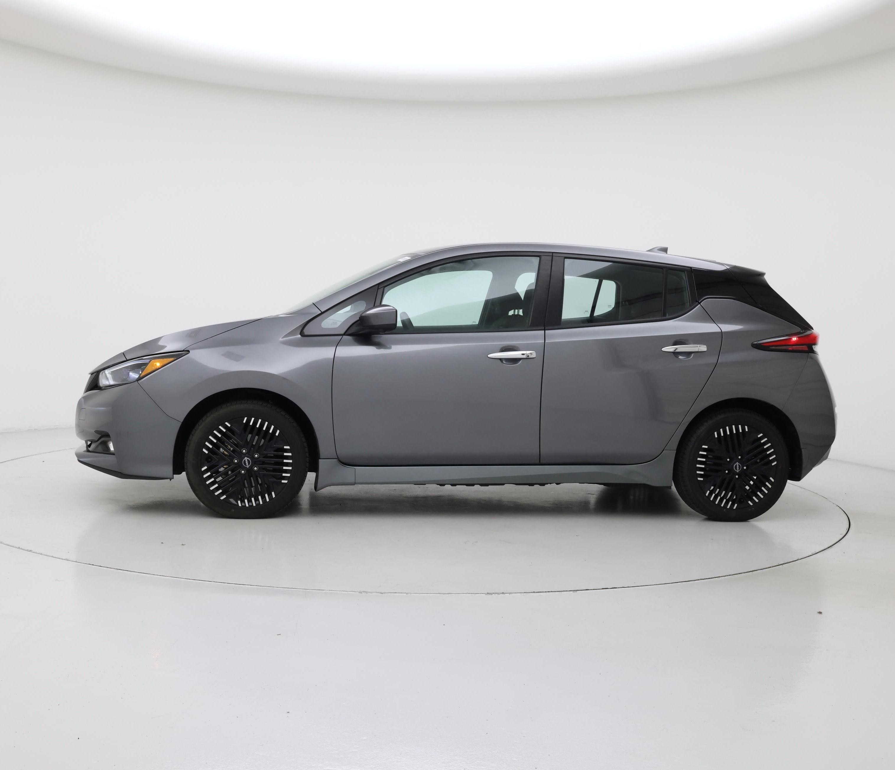 Thumbnail: 2024 Nissan Leaf - 3