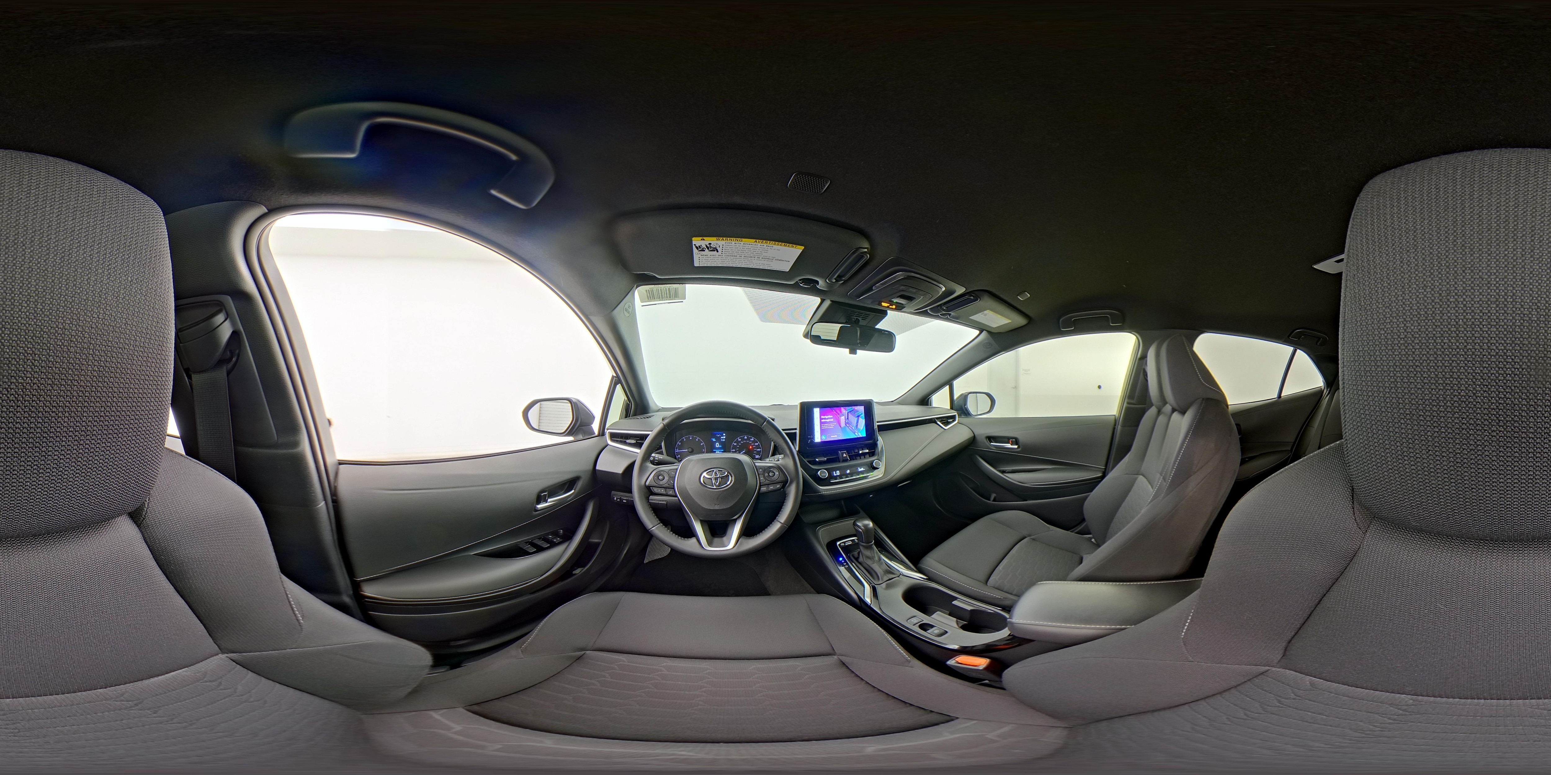 2024 Toyota Corolla Hatchback SE - Photo 27
