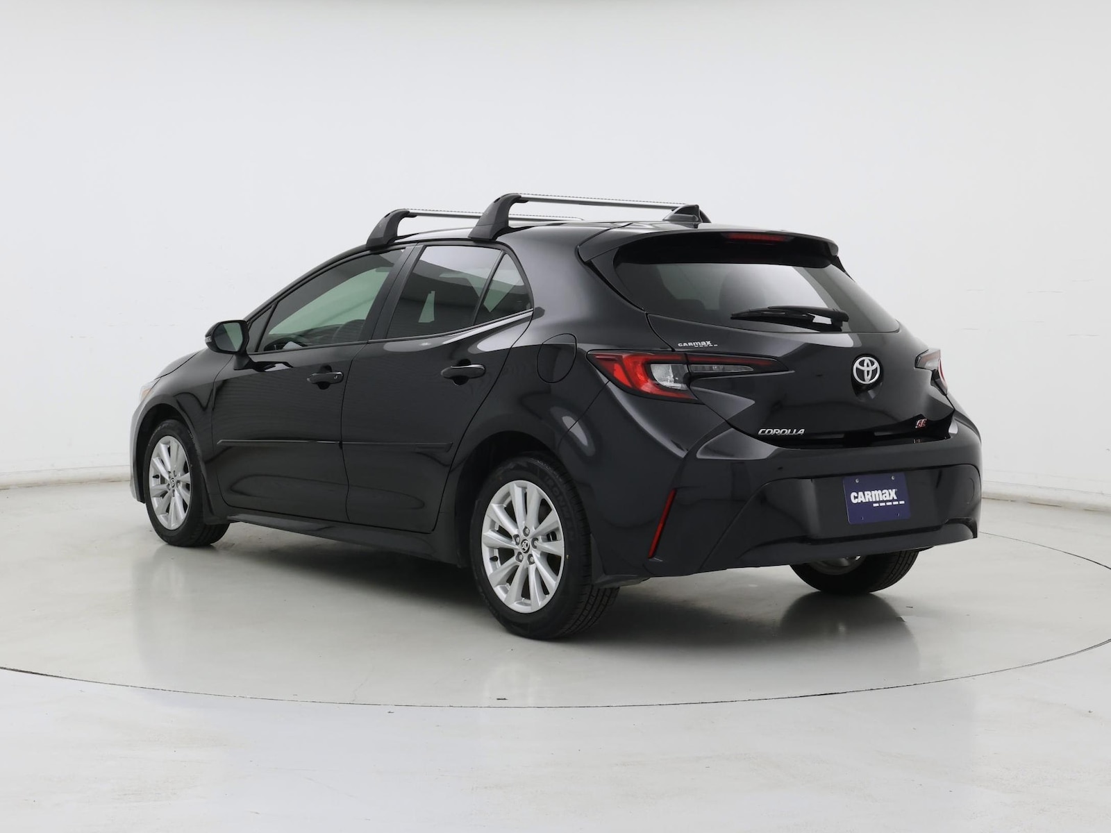 2024 Toyota Corolla Hatchback SE - Photo 3
