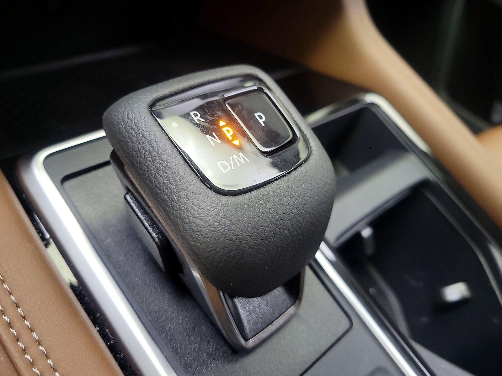 2025 Nissan Pathfinder Platinum - Photo 19